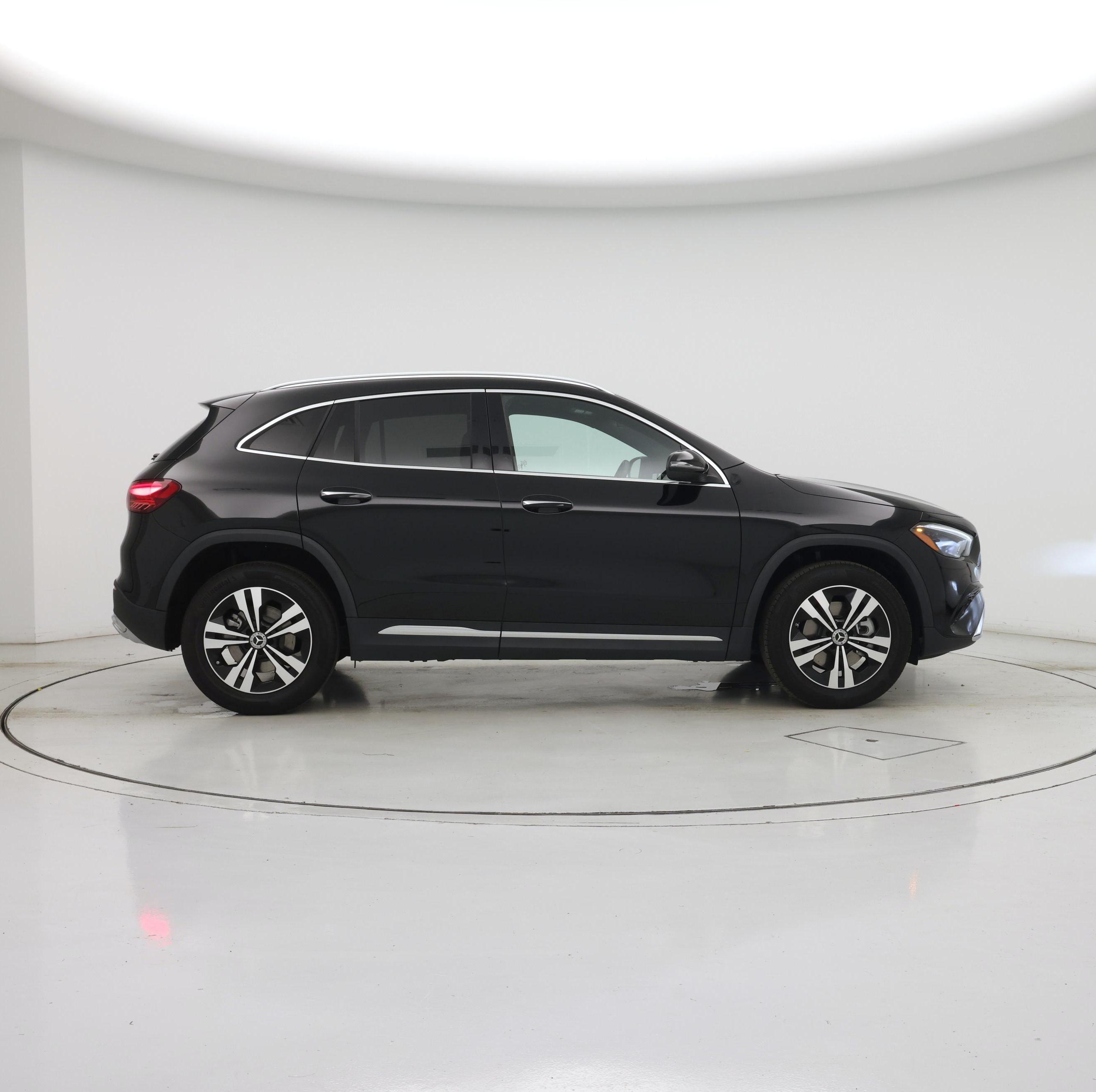 Thumbnail: 2025 Mercedes-Benz GLA - 7