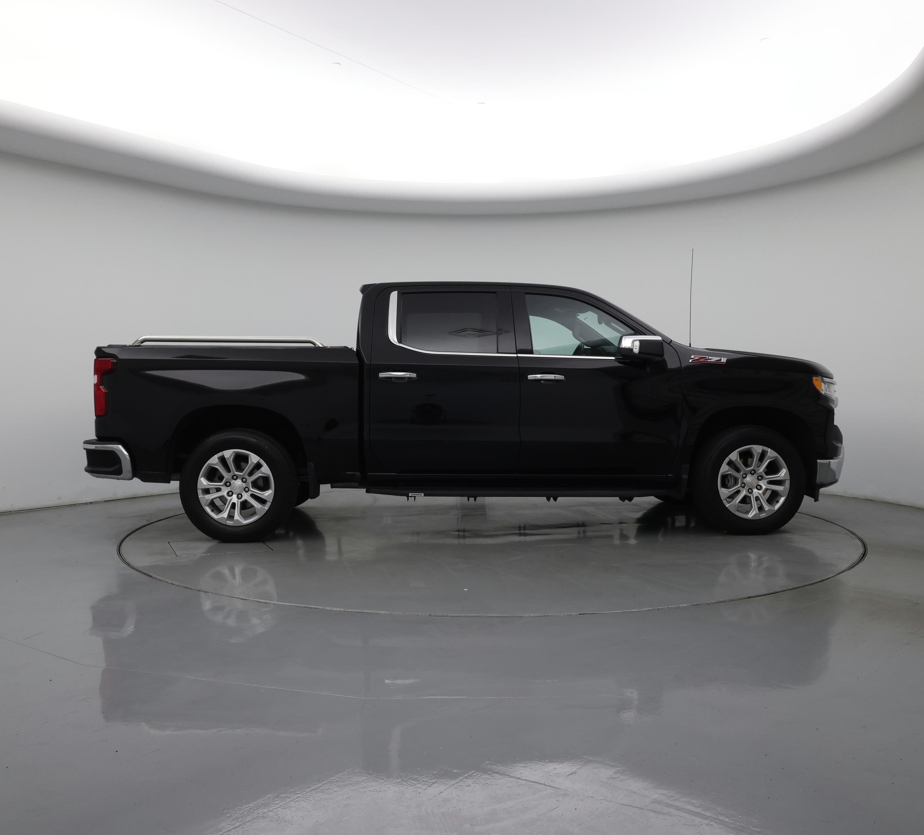 Thumbnail: 2022 Chevrolet Silverado 1500 - 7