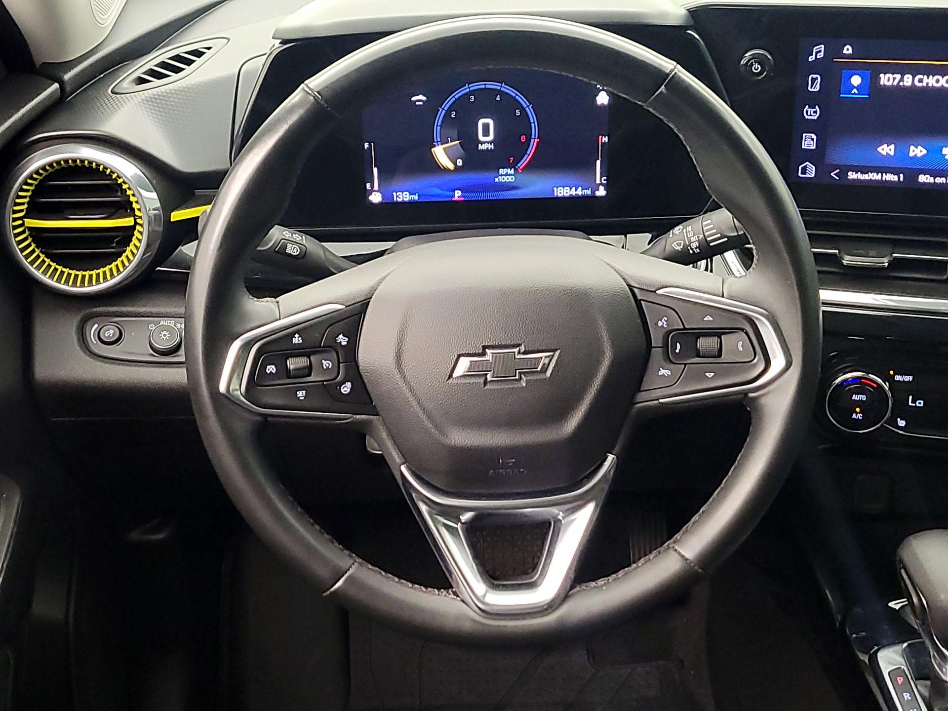Thumbnail: 2025 Chevrolet Trax - 10