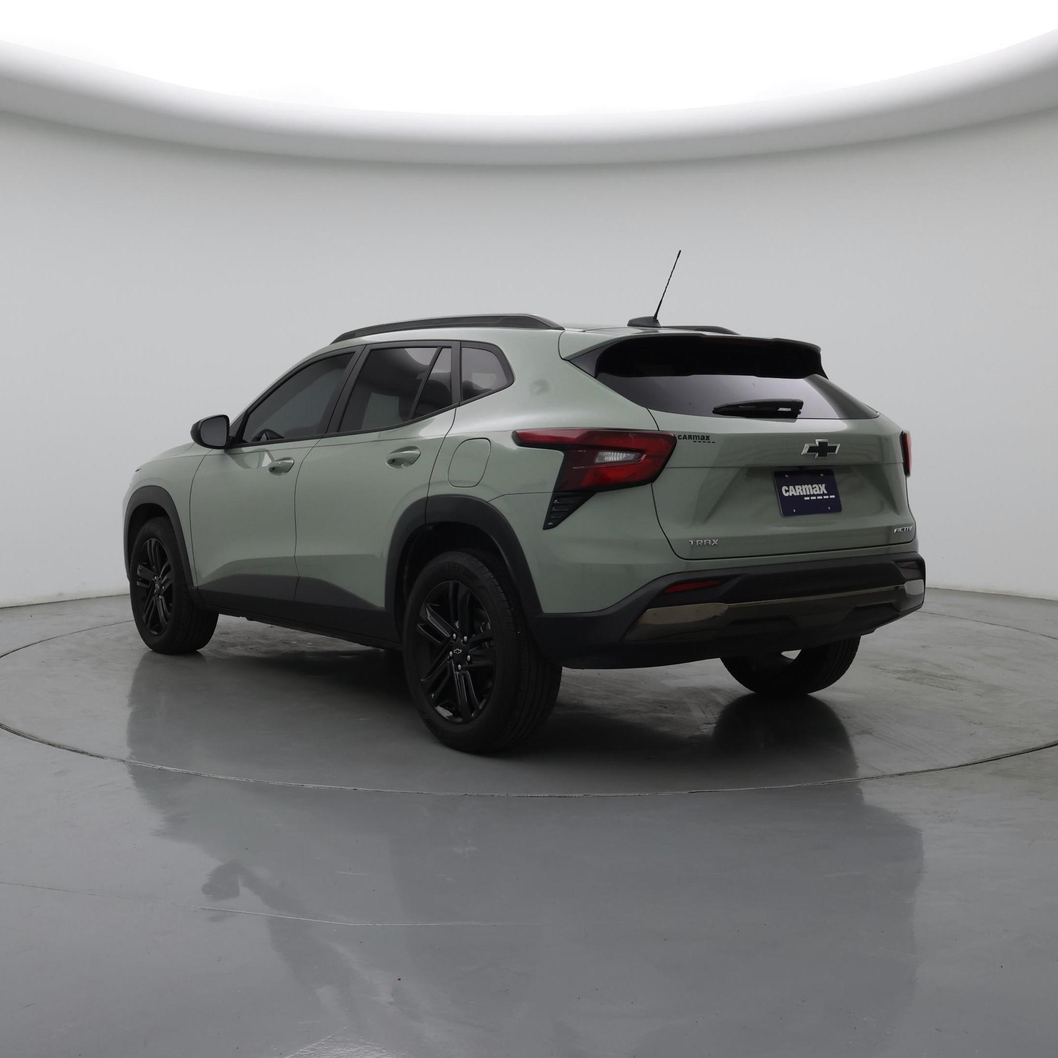 Thumbnail: 2025 Chevrolet Trax - 2