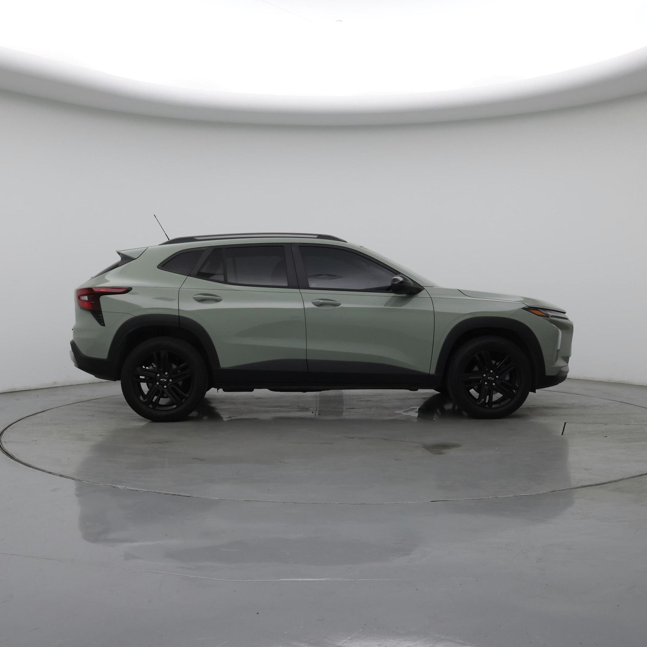 Thumbnail: 2025 Chevrolet Trax - 7