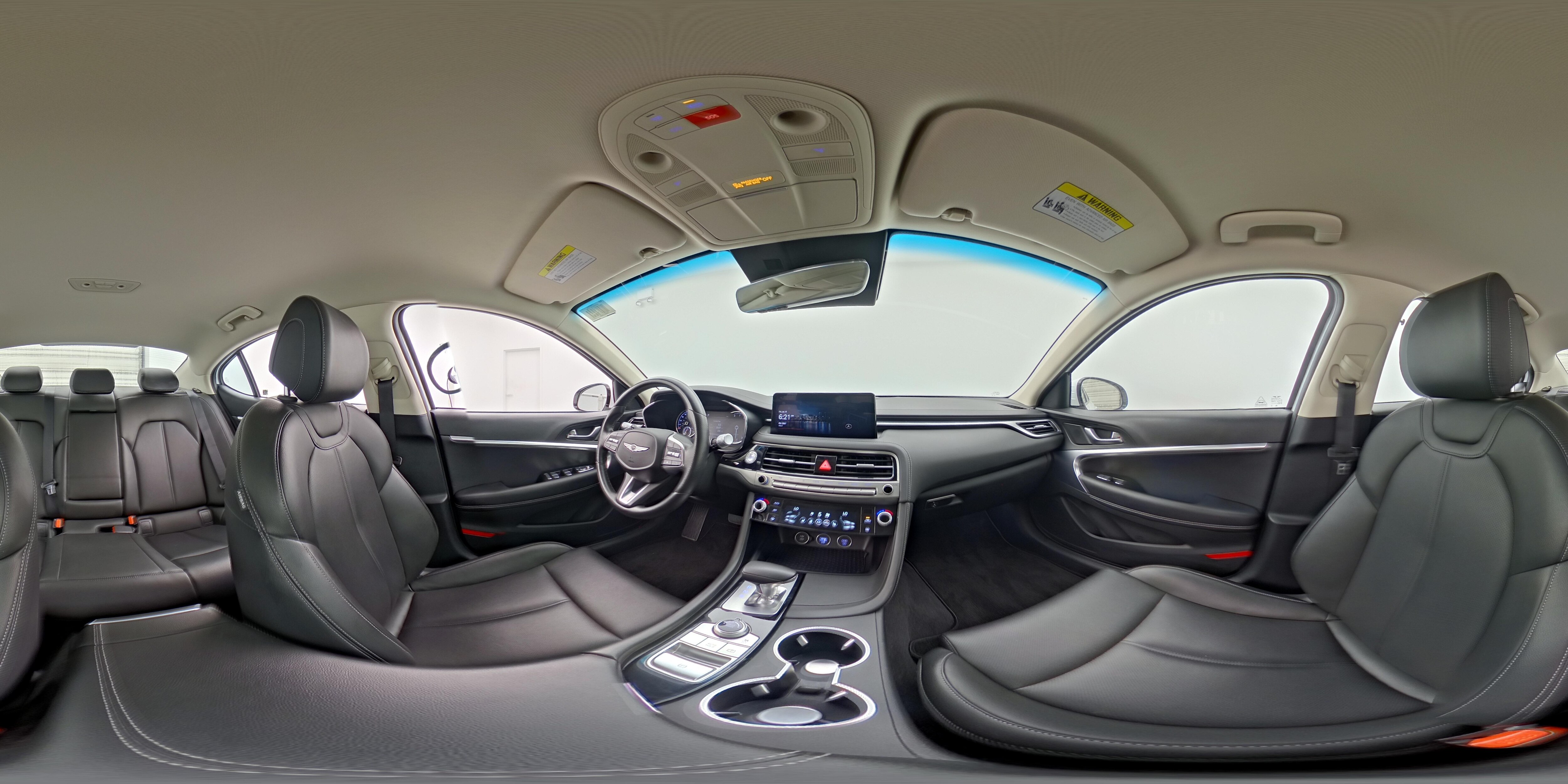 2025 GENESIS G70 Standard - Photo 25