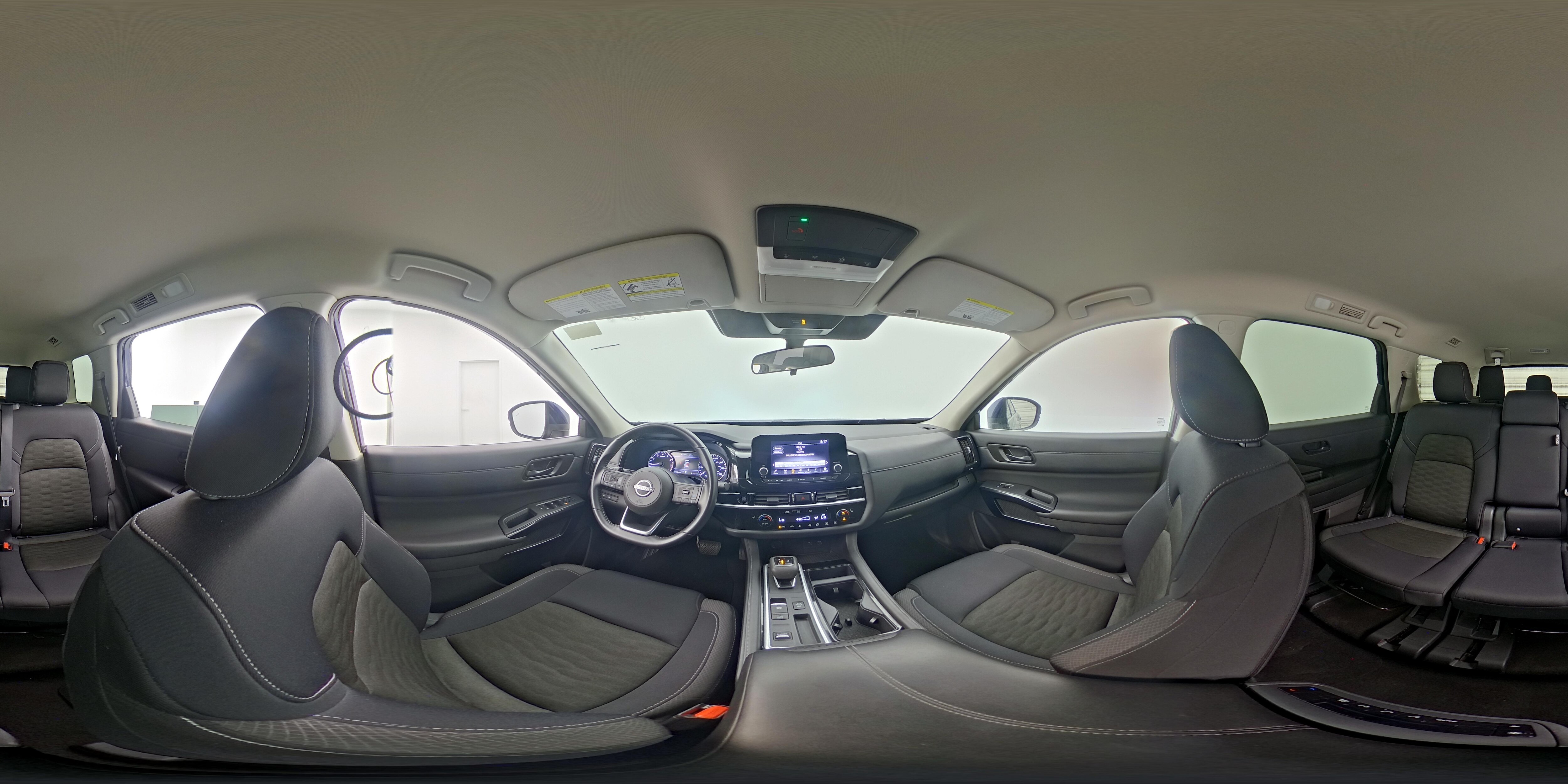2025 Nissan Pathfinder SV - Photo 26
