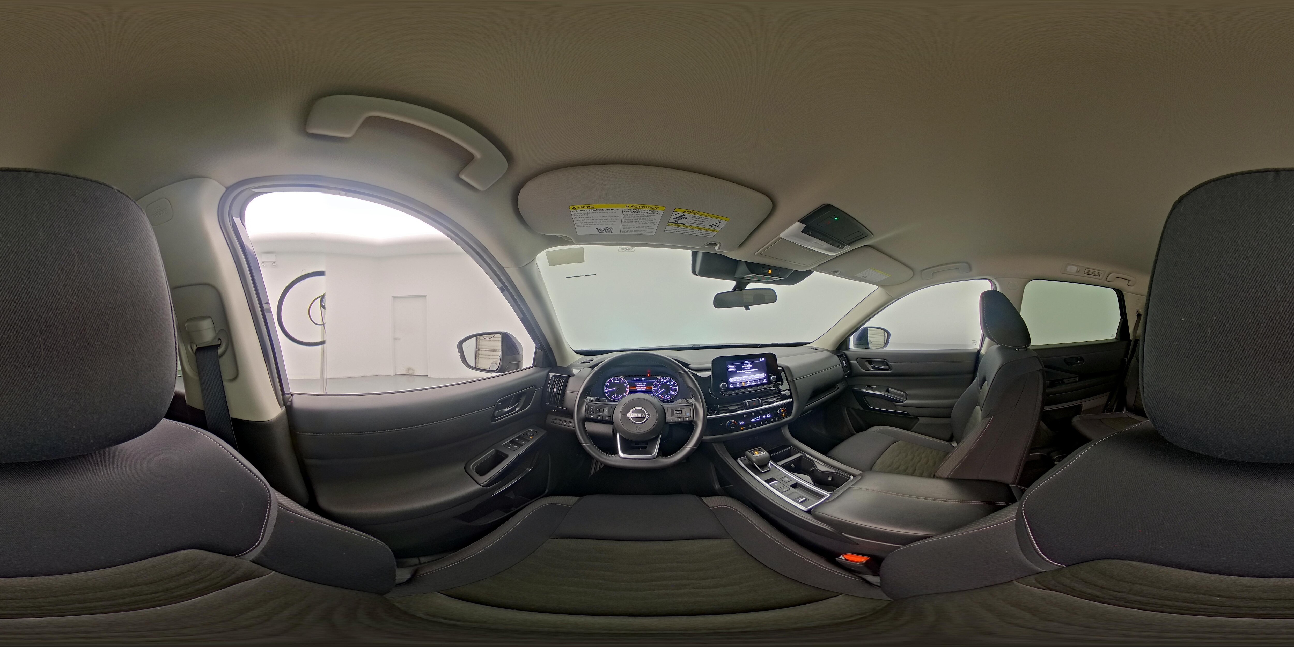 2025 Nissan Pathfinder SV - Photo 28
