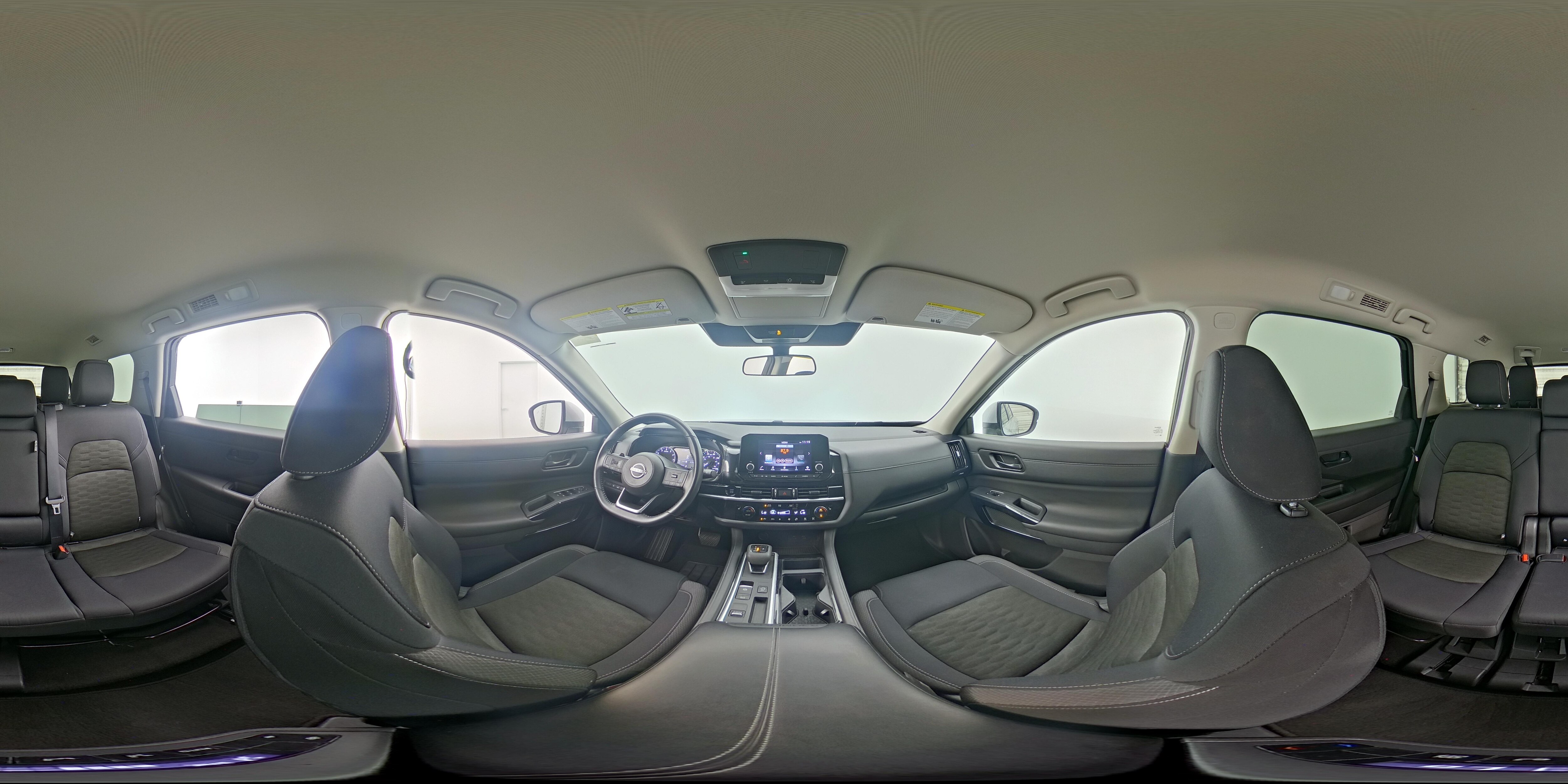 2025 Nissan Pathfinder SV - Photo 26