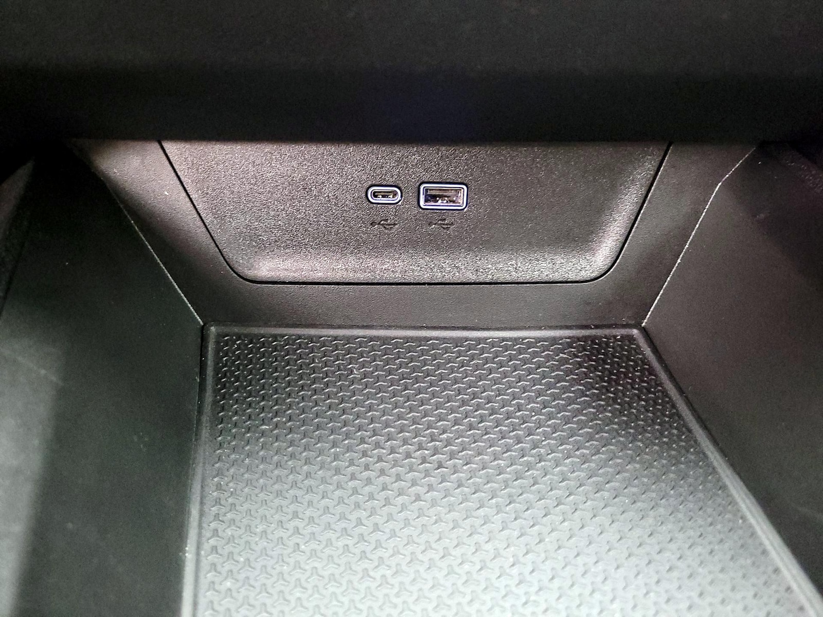 2025 Chevrolet Equinox LT - Photo 20