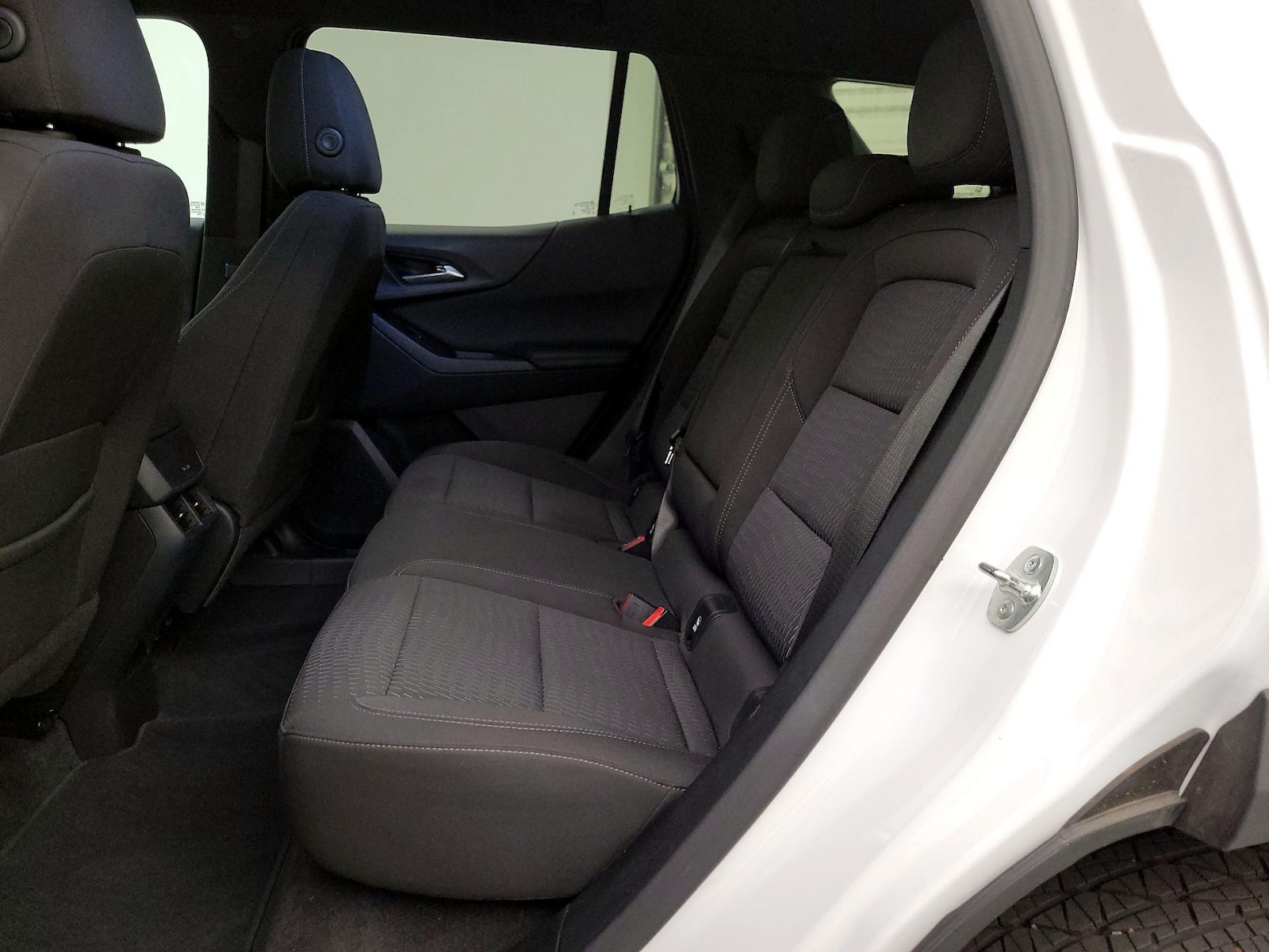 2025 Chevrolet Equinox LT - Photo 21