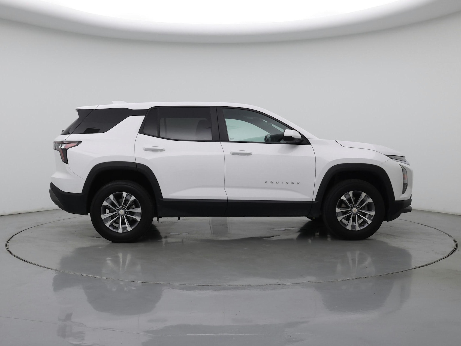 2025 Chevrolet Equinox LT - Photo 8