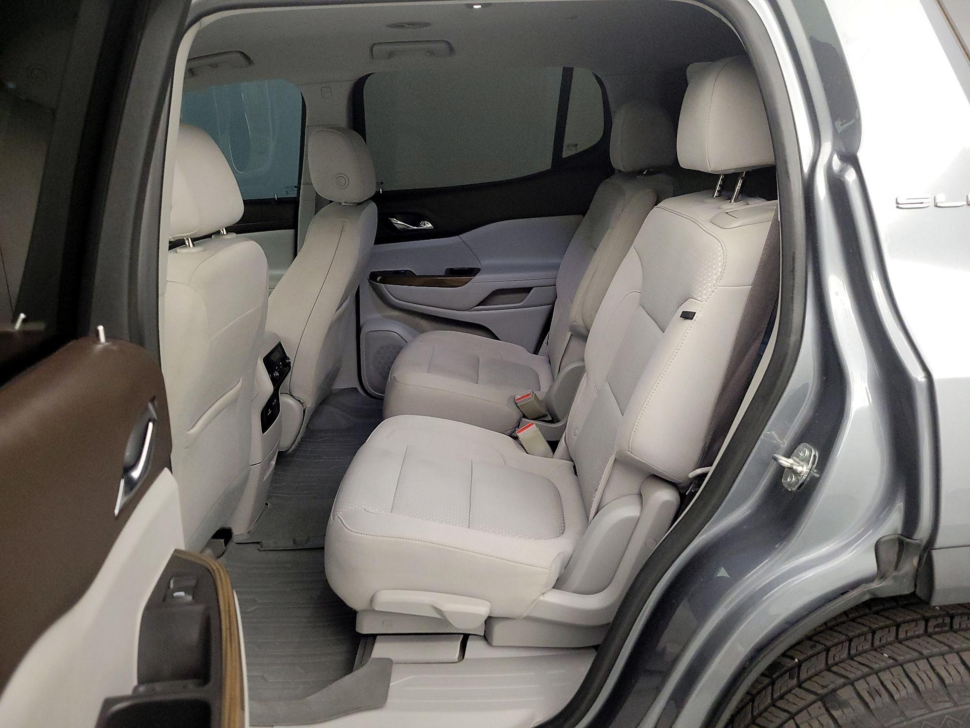 Thumbnail: 2020 GMC Acadia - 19