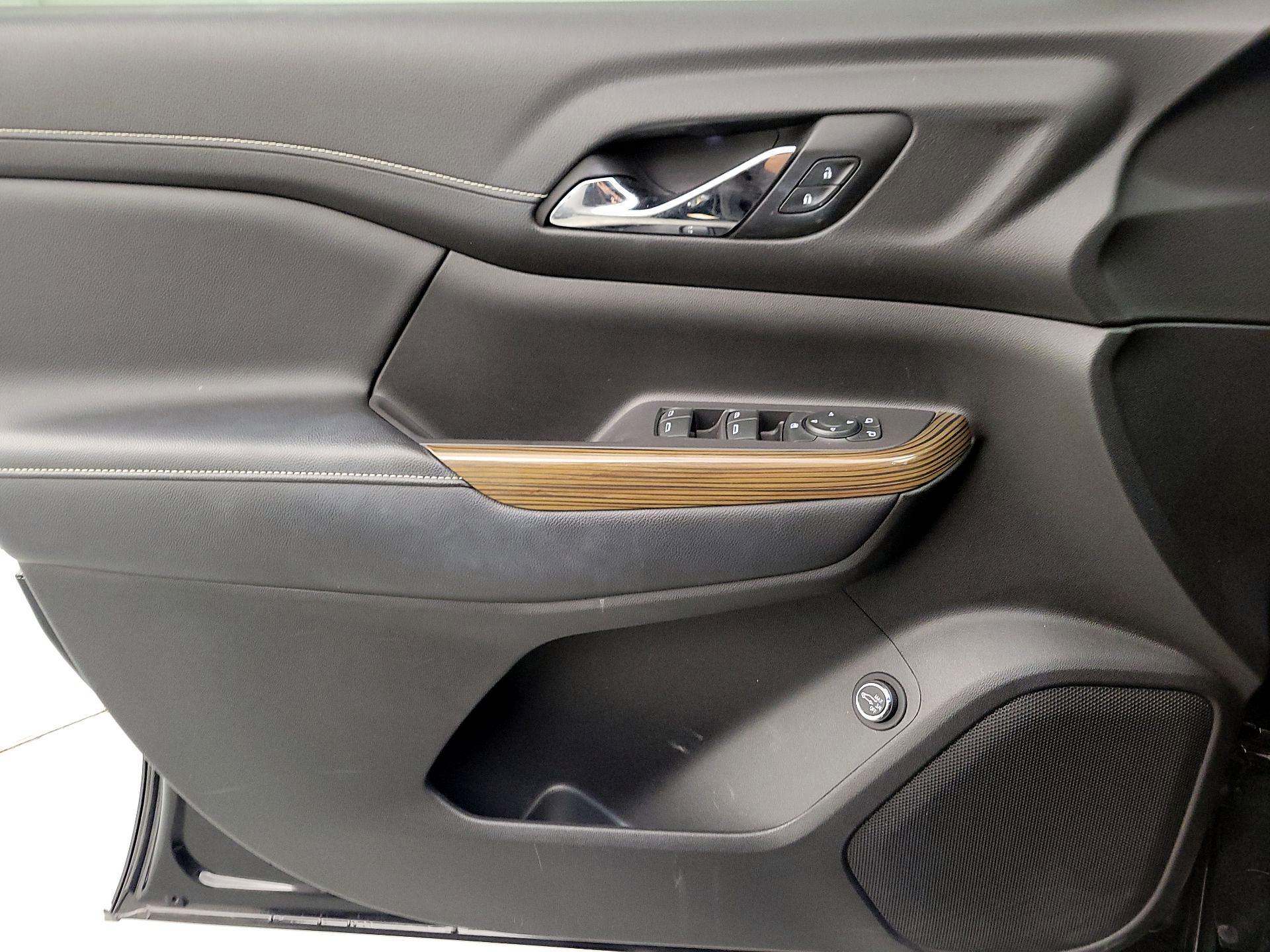 Thumbnail: 2020 GMC Acadia - 12