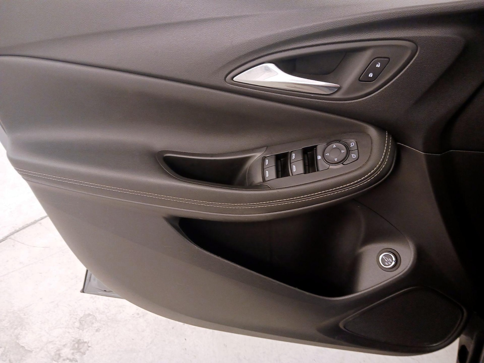 2025 Buick Encore GX Preferred - Photo 13