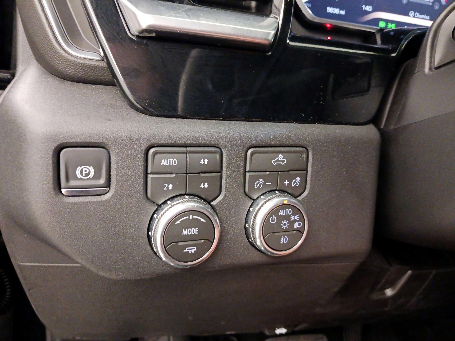 Thumbnail: 2026 GMC Sierra 1500 - 13