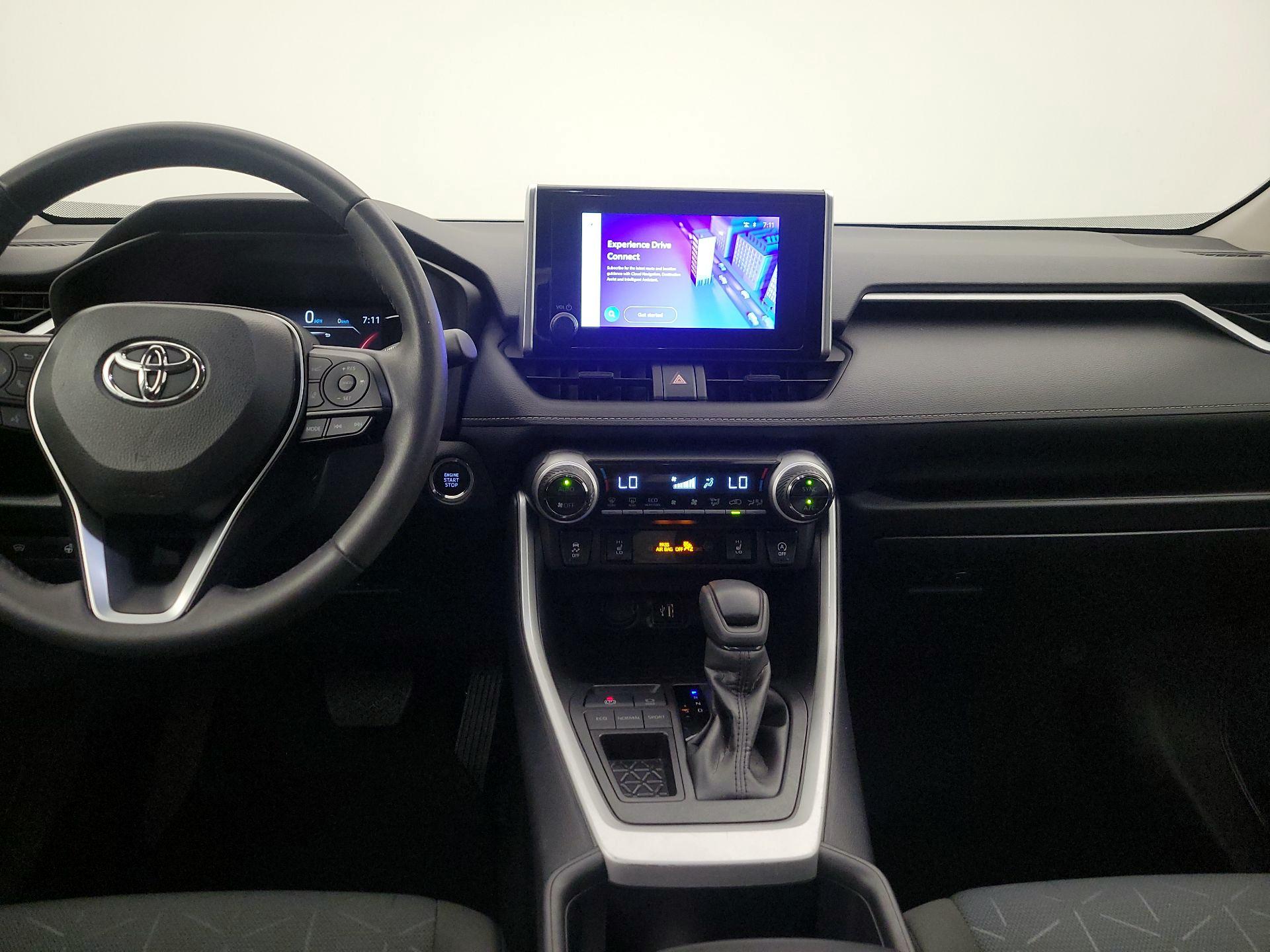 Thumbnail: 2025 Toyota RAV4 - 9