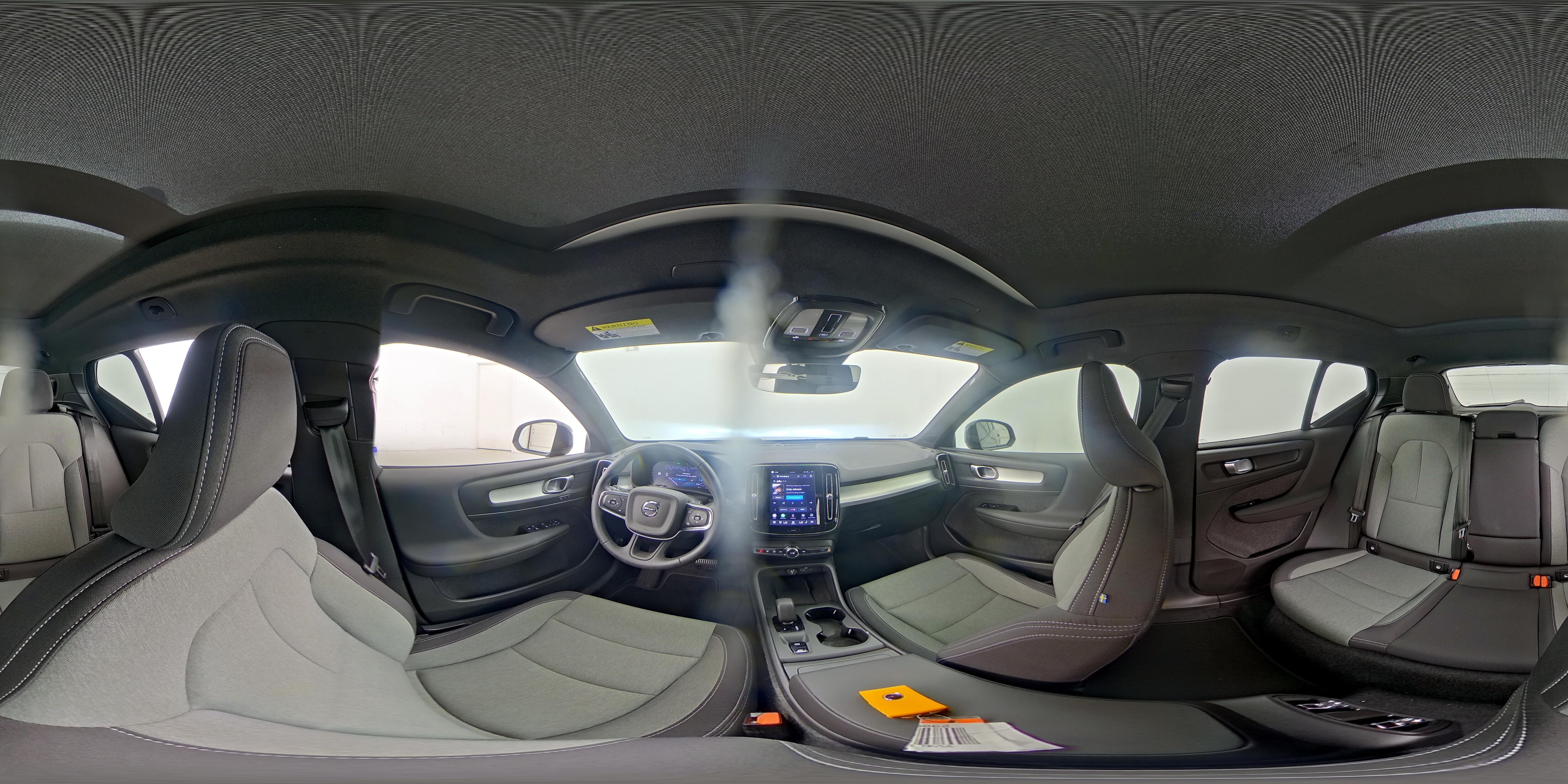 2026 Volvo XC40 Core - Photo 26