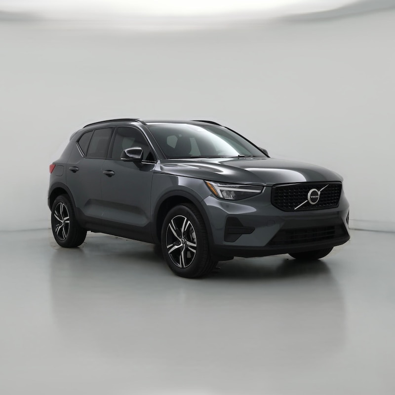 2026 Volvo XC40 B5 Core
