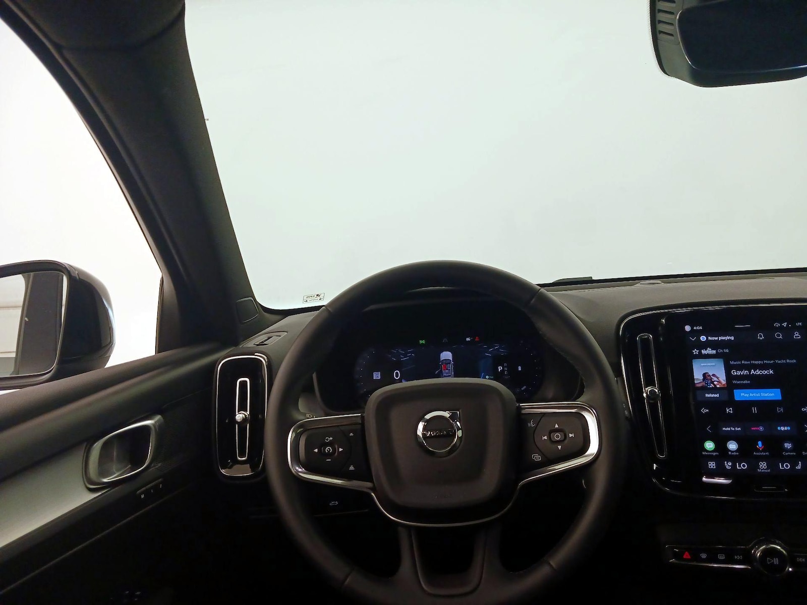 2026 Volvo XC40 Core - Photo 11