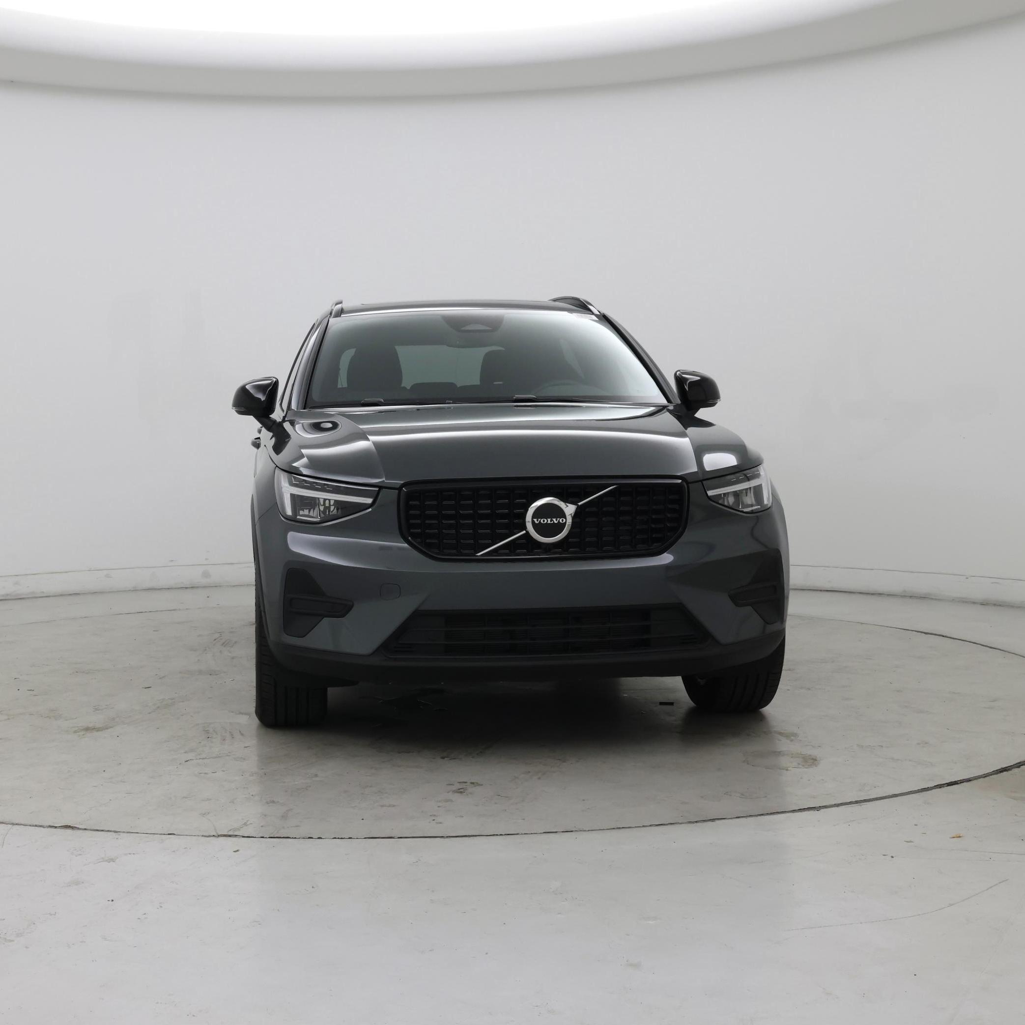 Thumbnail: 2026 Volvo XC40 - 5