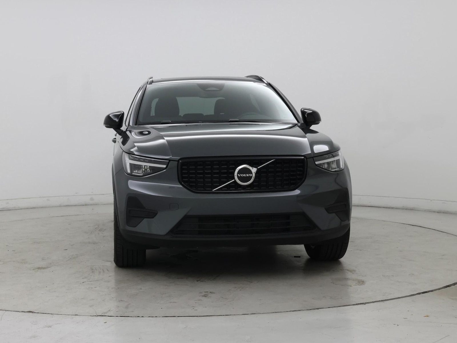 2026 Volvo XC40 Core - Photo 6