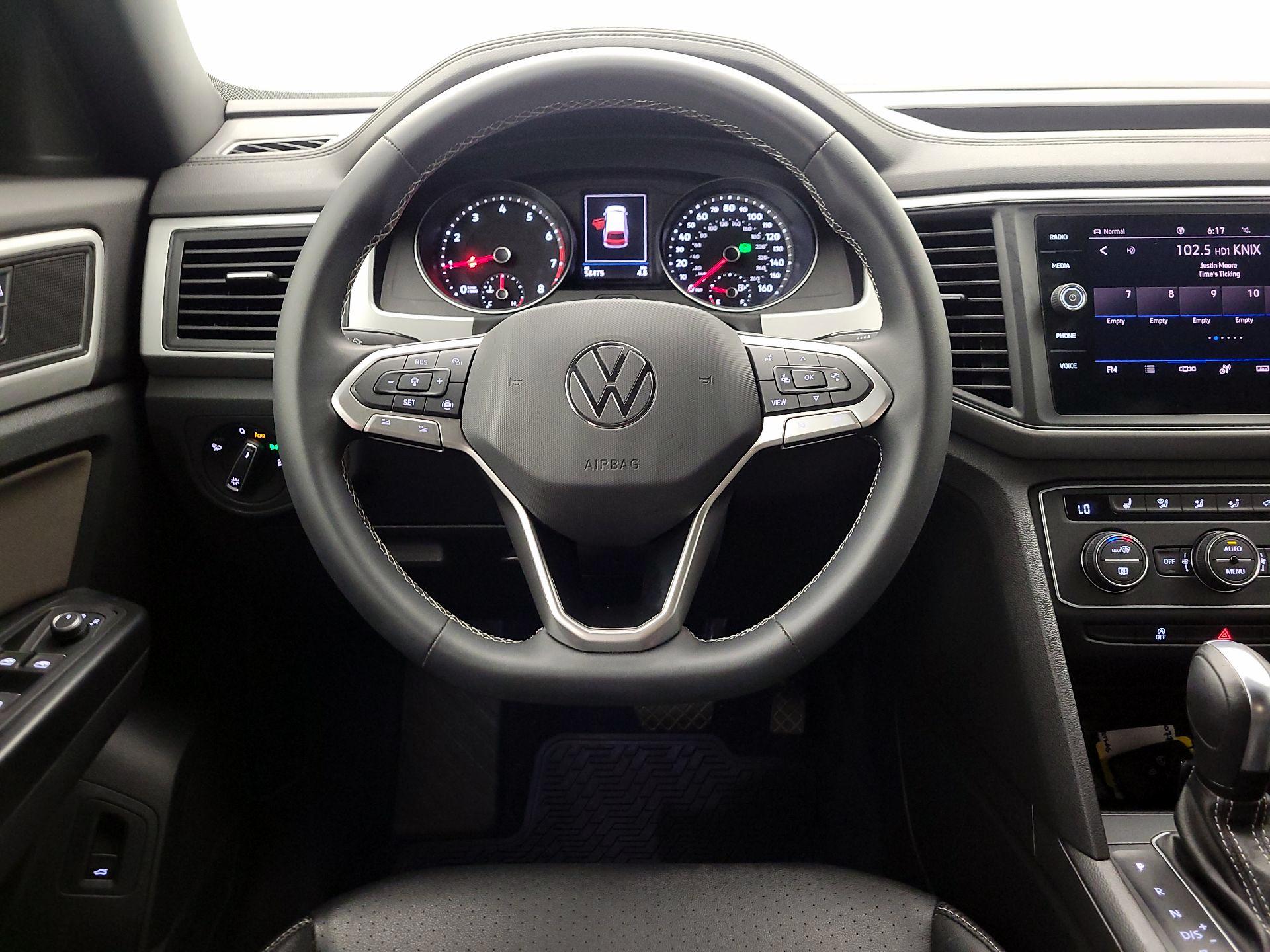 Thumbnail: 2021 Volkswagen Atlas - 10
