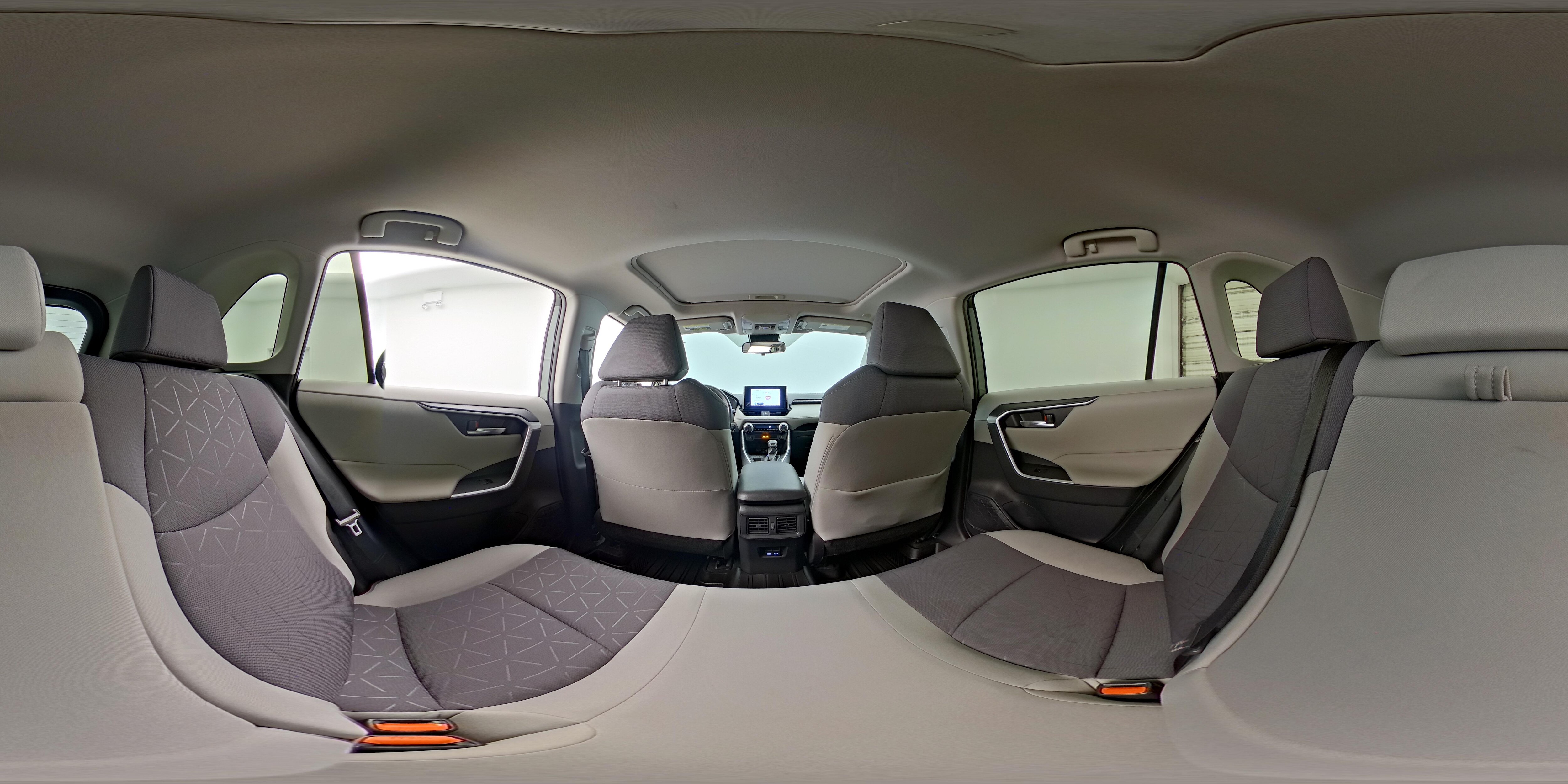 2023 Toyota RAV4 XLE - Photo 26