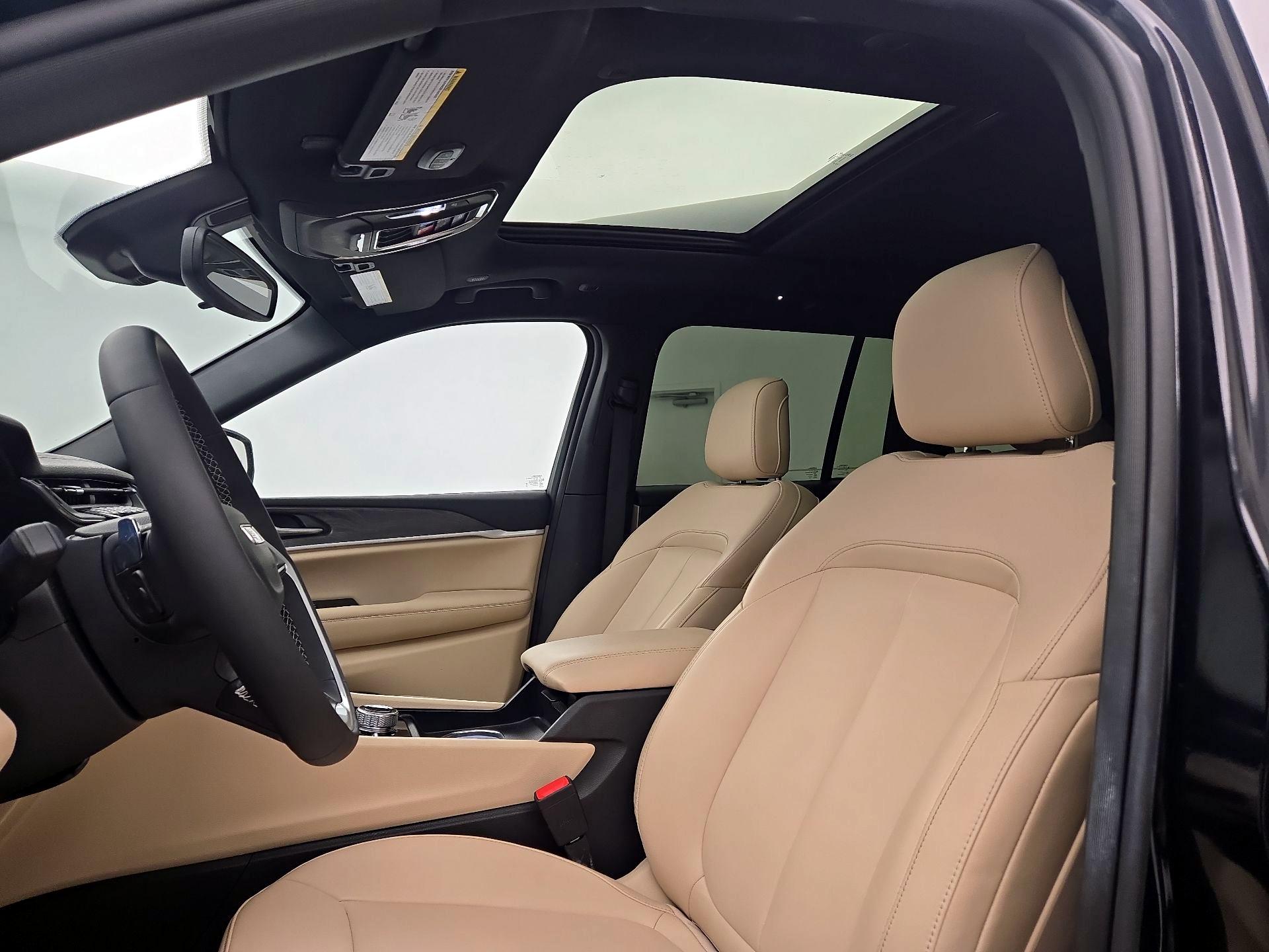 Thumbnail: 2024 Jeep Grand Cherokee - 20