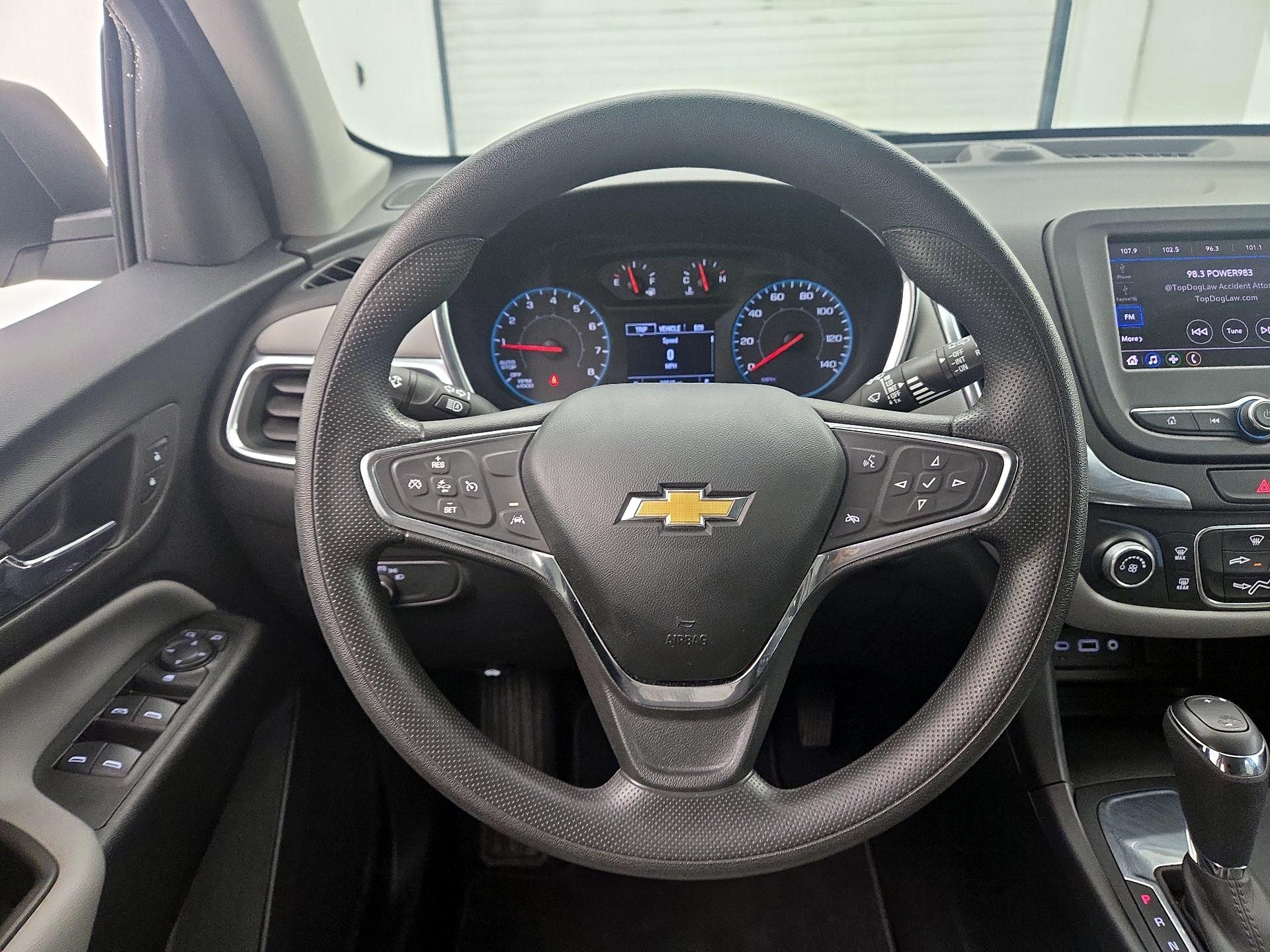 Thumbnail: 2021 Chevrolet Equinox - 10