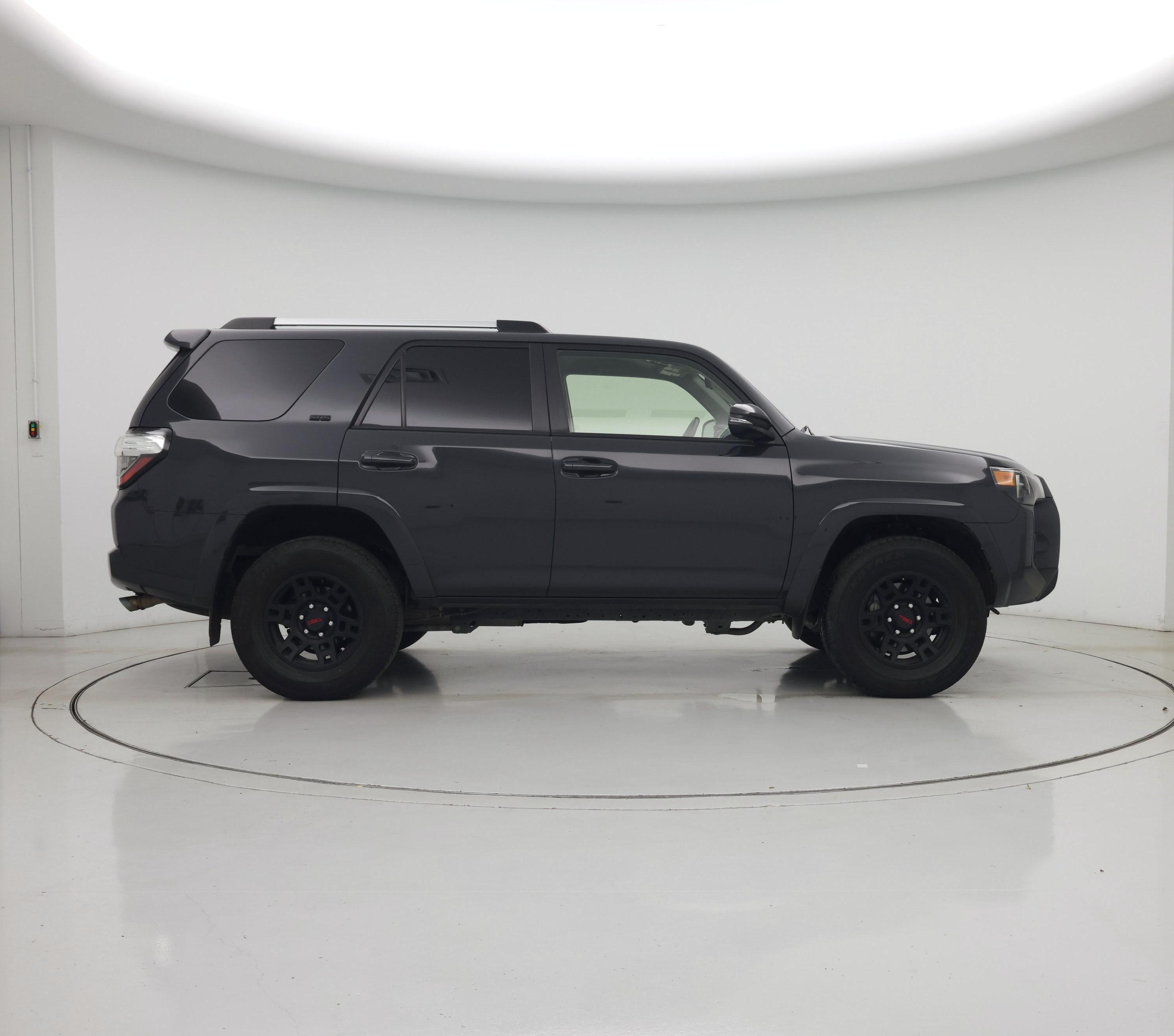 Thumbnail: 2024 Toyota 4Runner - 7