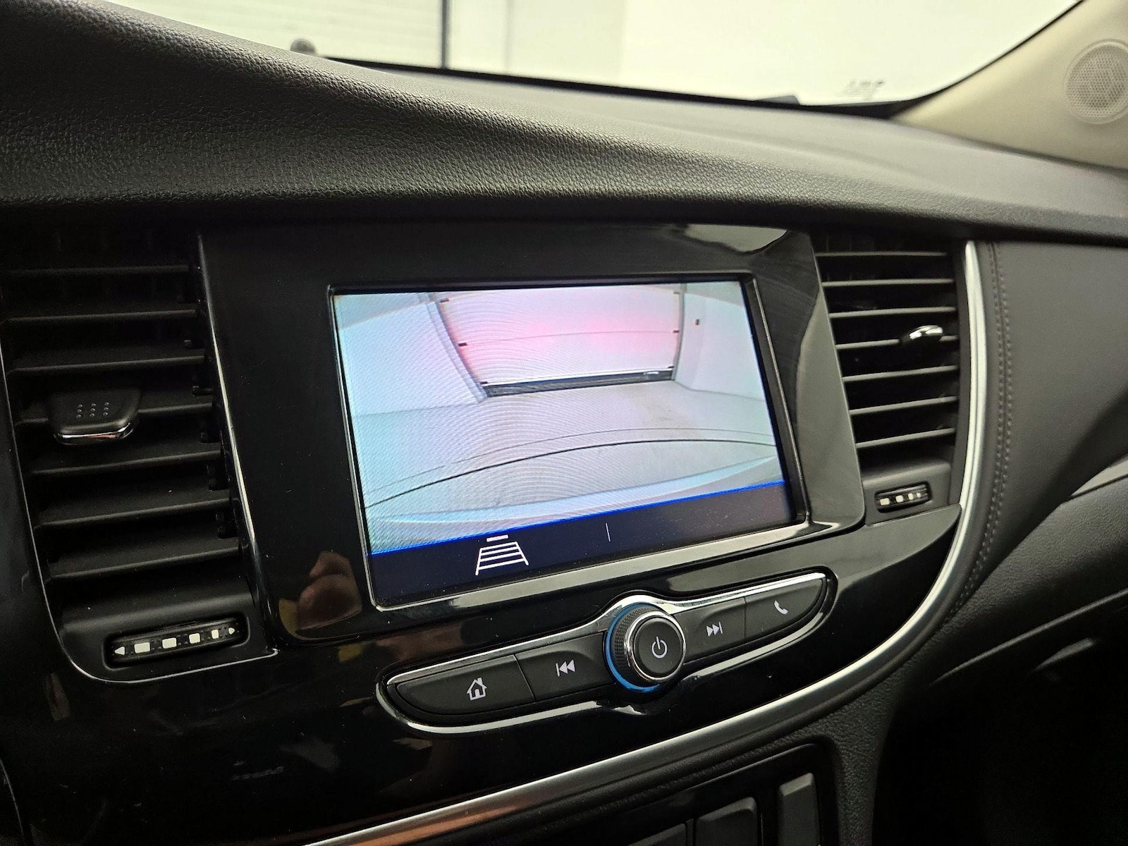 2022 Buick Encore Preferred - Photo 15