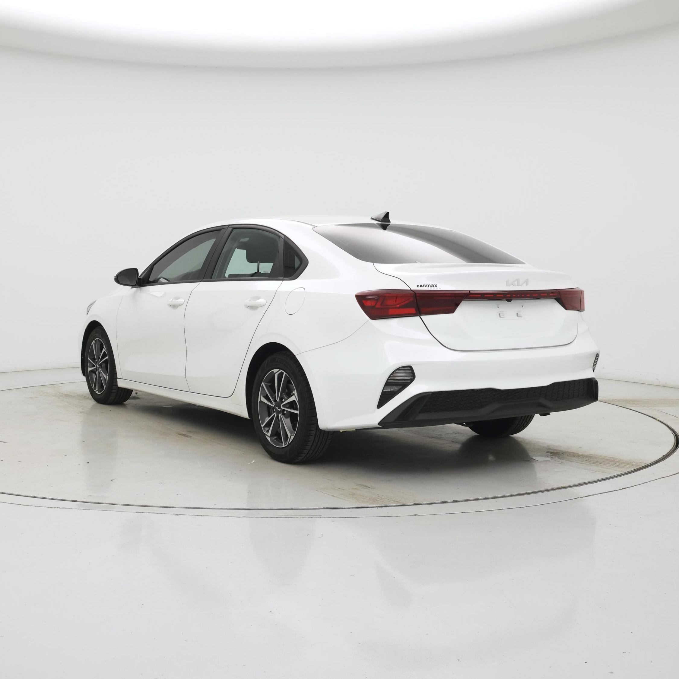 Thumbnail: 2024 Kia Forte - 2