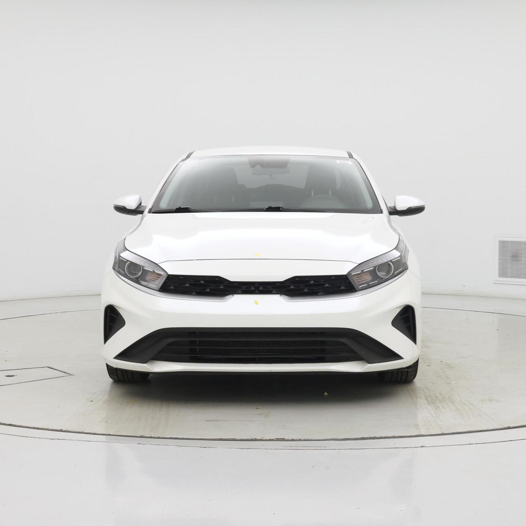 Thumbnail: 2024 Kia Forte - 5