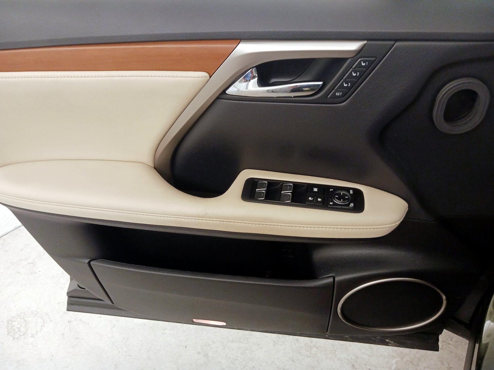 2021 Lexus RX 350 - Photo 13