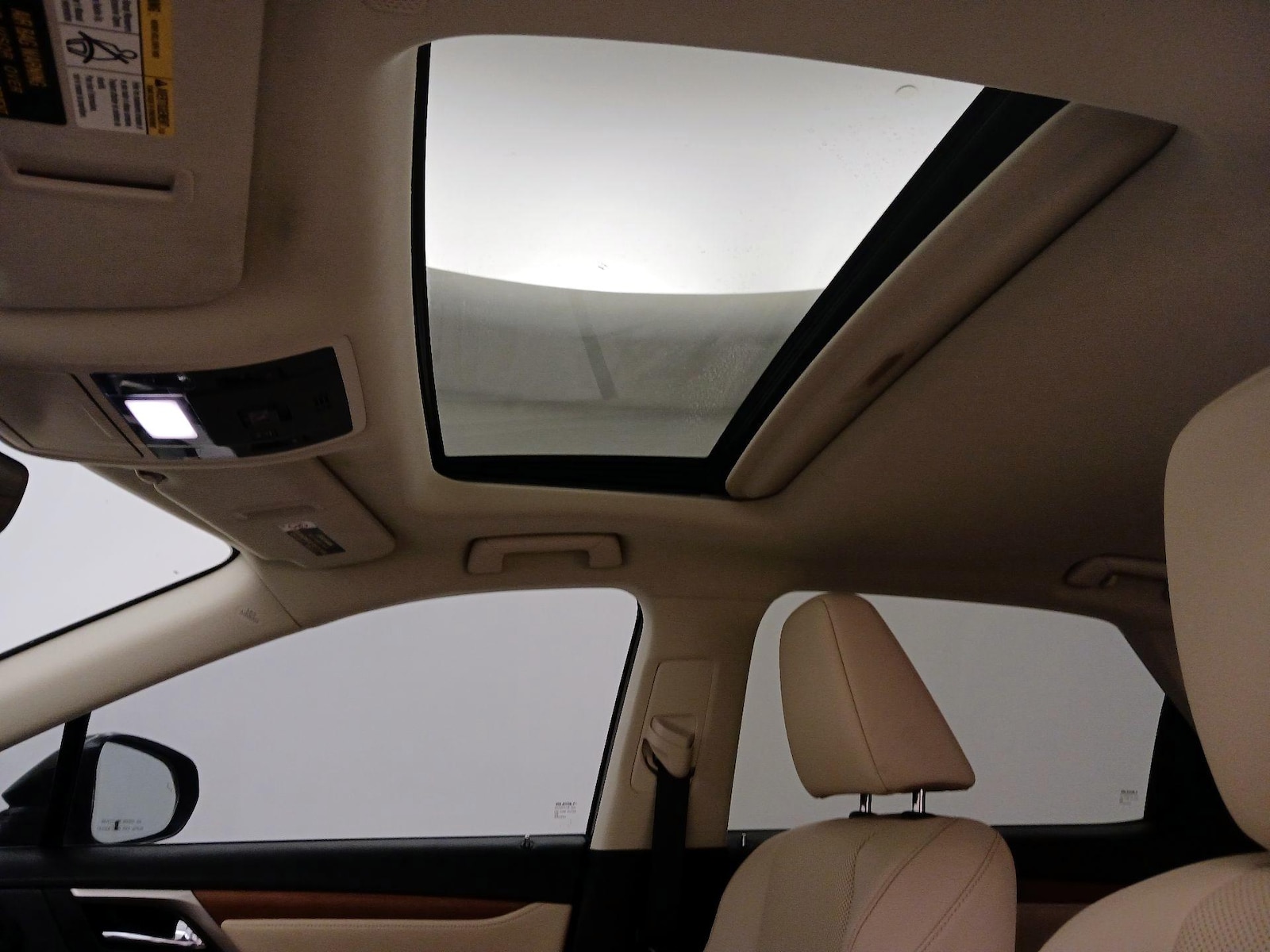 2021 Lexus RX 350 - Photo 21
