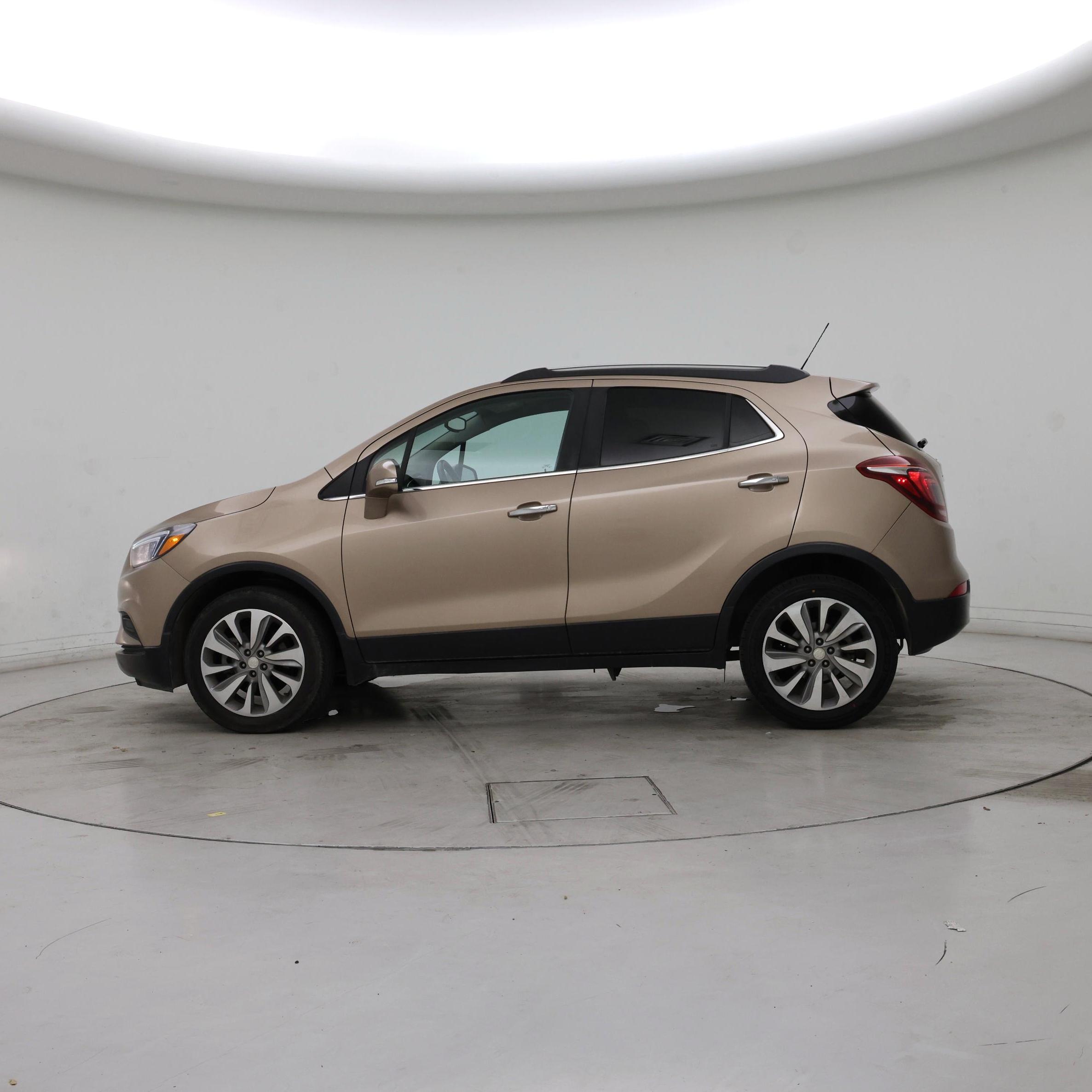 Thumbnail: 2018 Buick Encore - 3