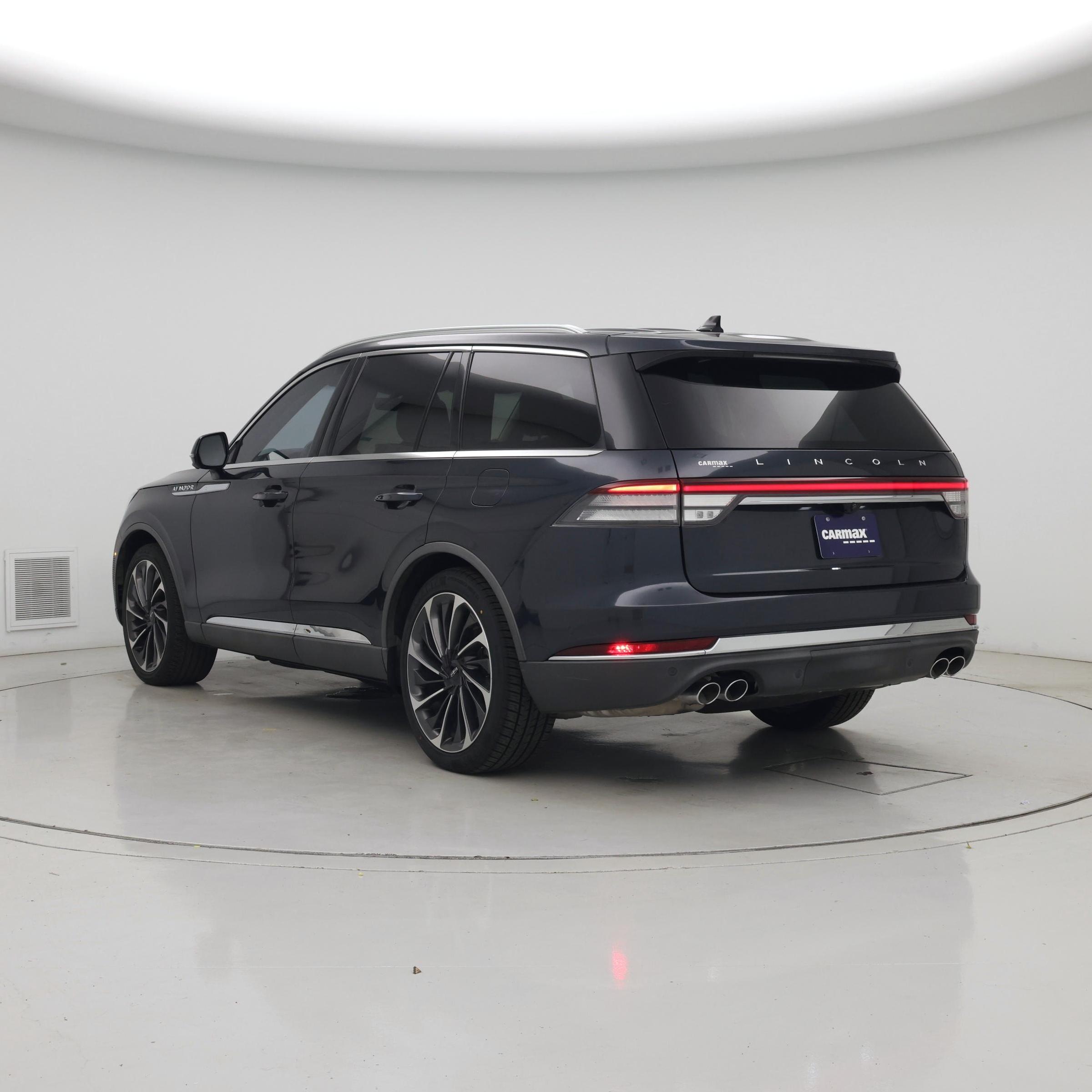 Thumbnail: 2021 Lincoln Aviator - 2