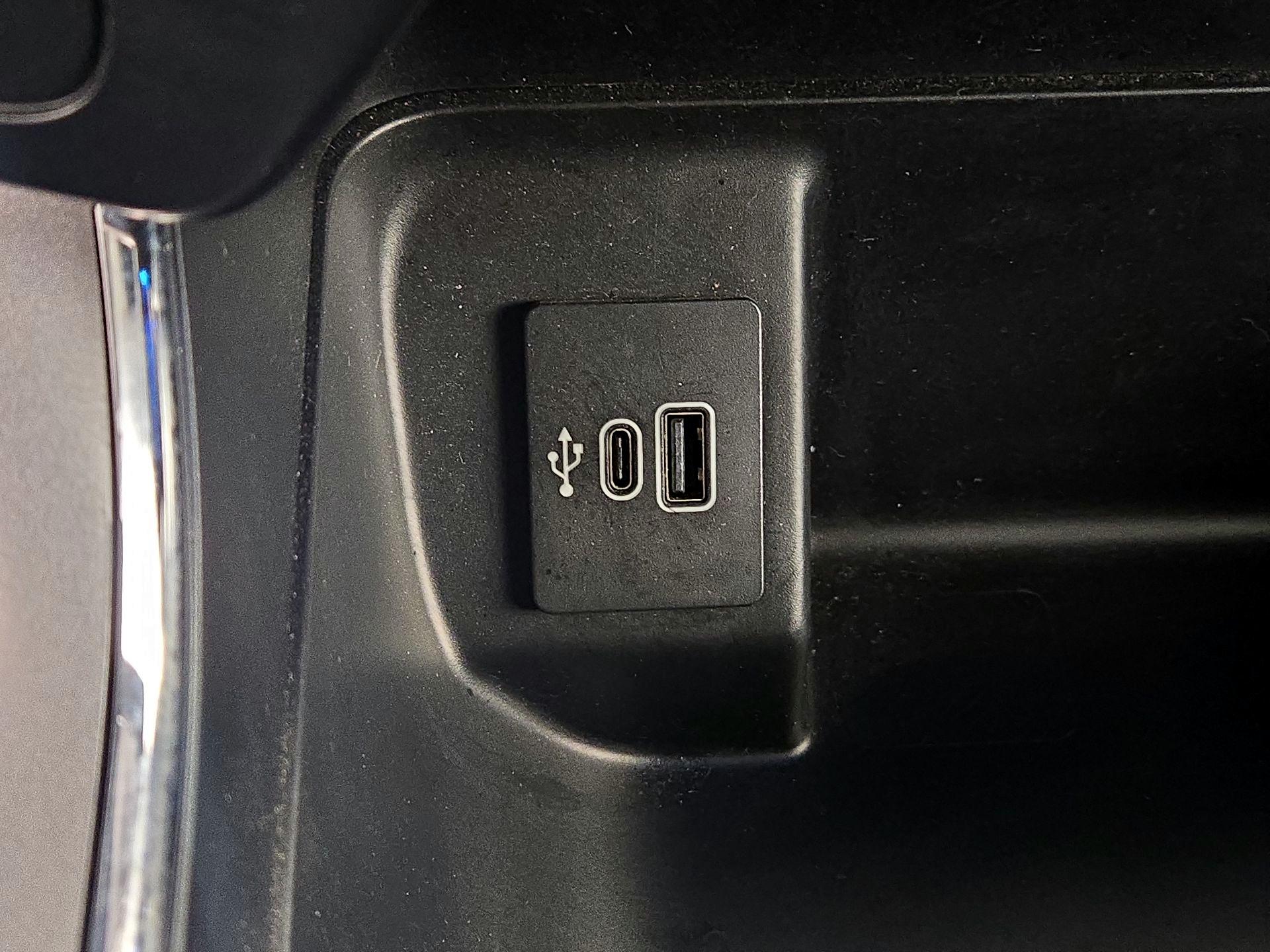 Thumbnail: 2025 Ford F-150 - 19