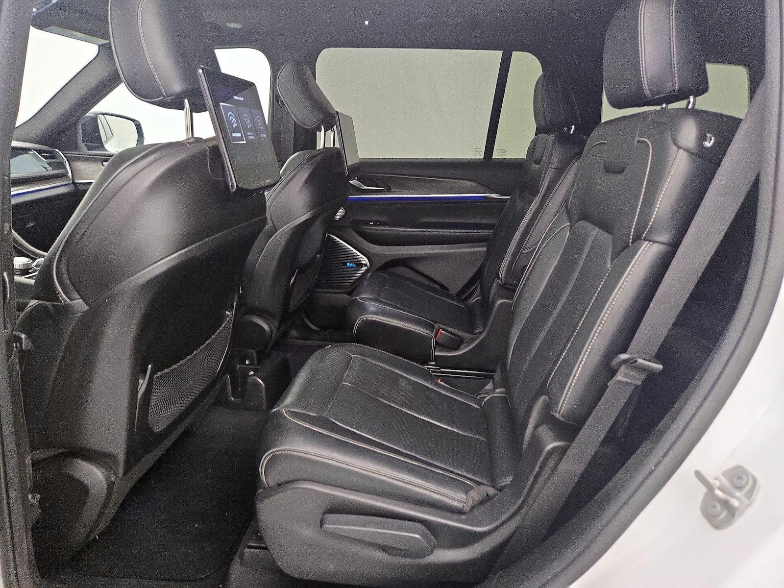 Rear Air Conditioning
