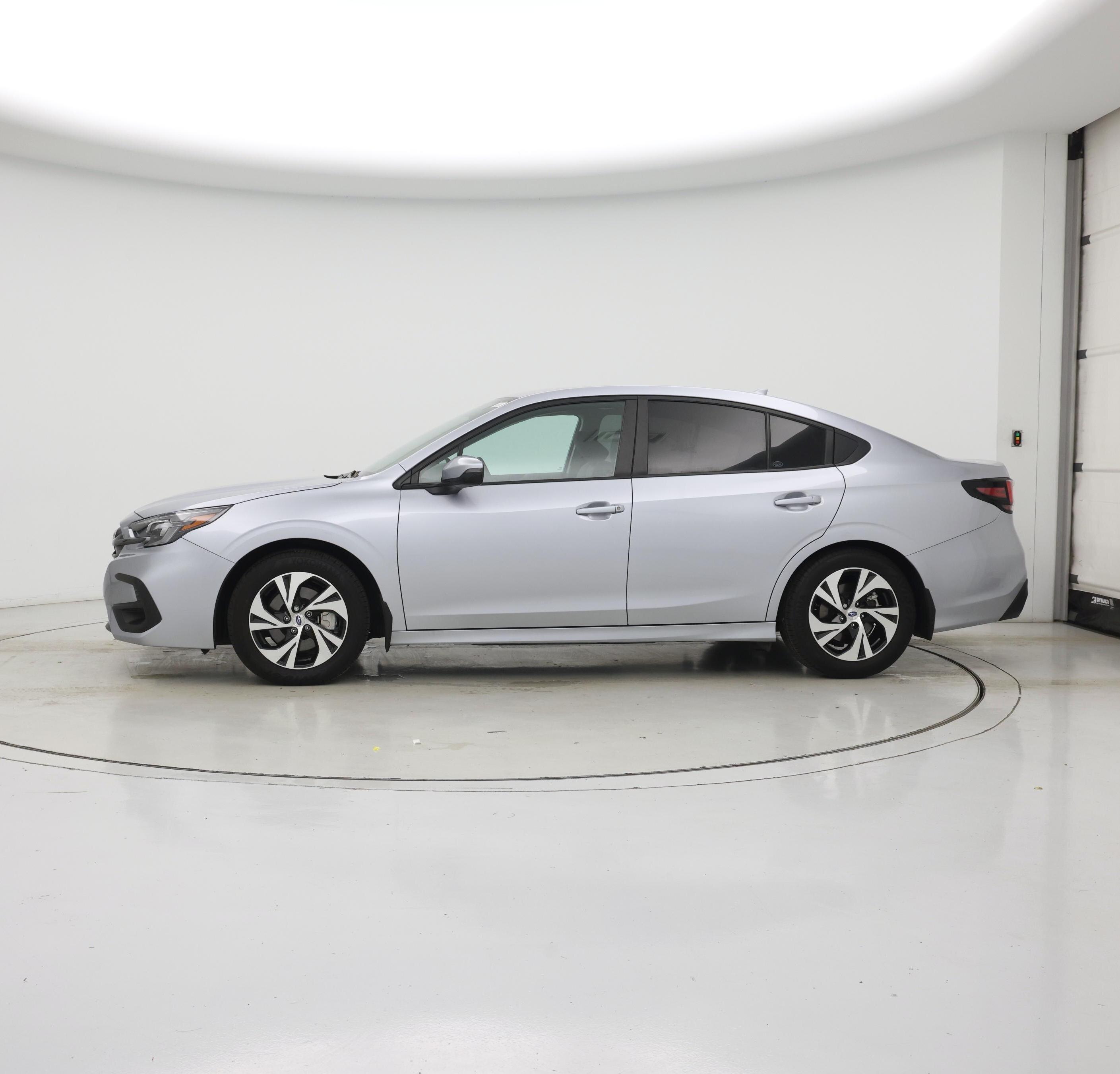 Thumbnail: 2025 Subaru Legacy - 3
