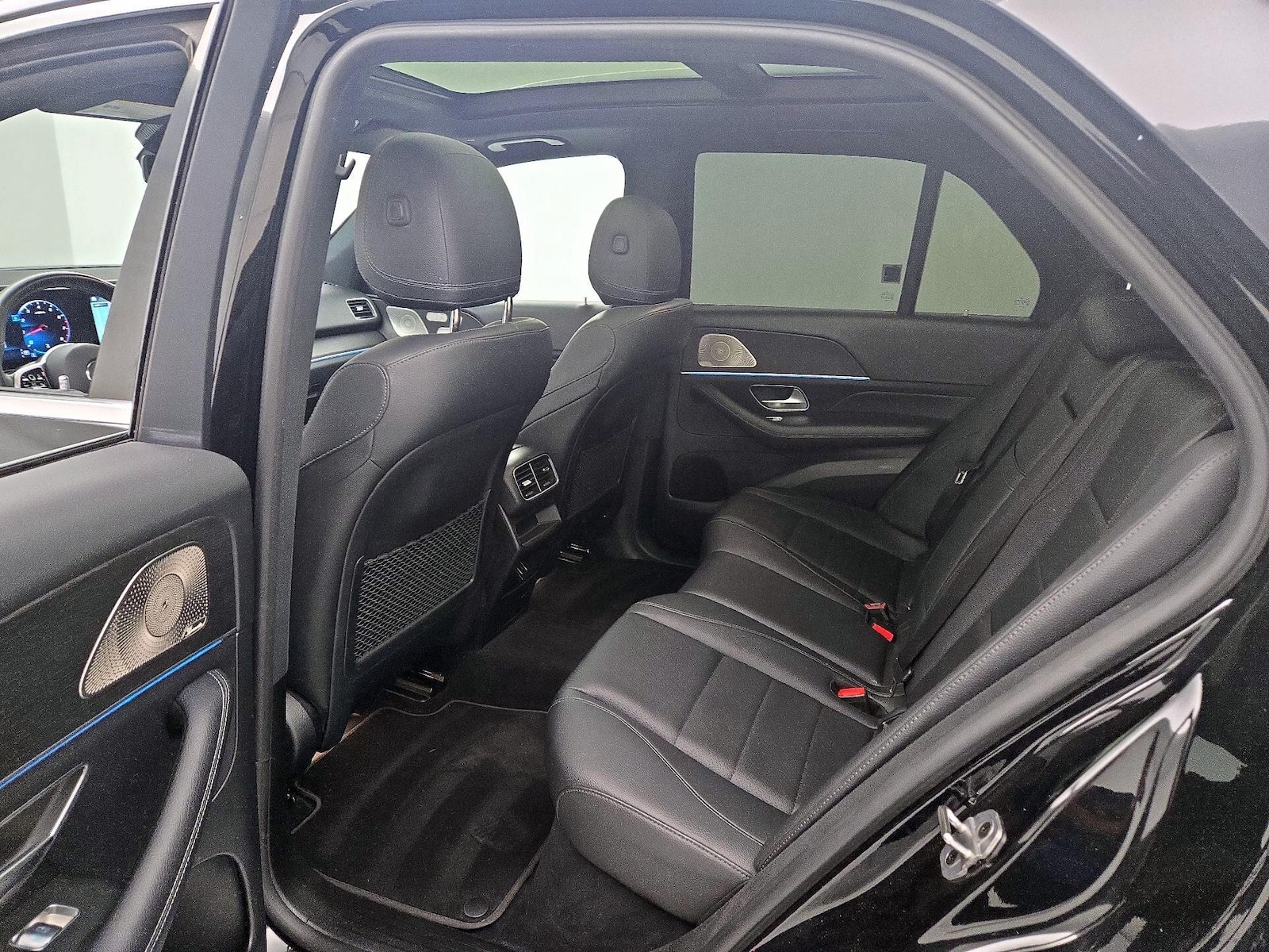 Rear Air Conditioning