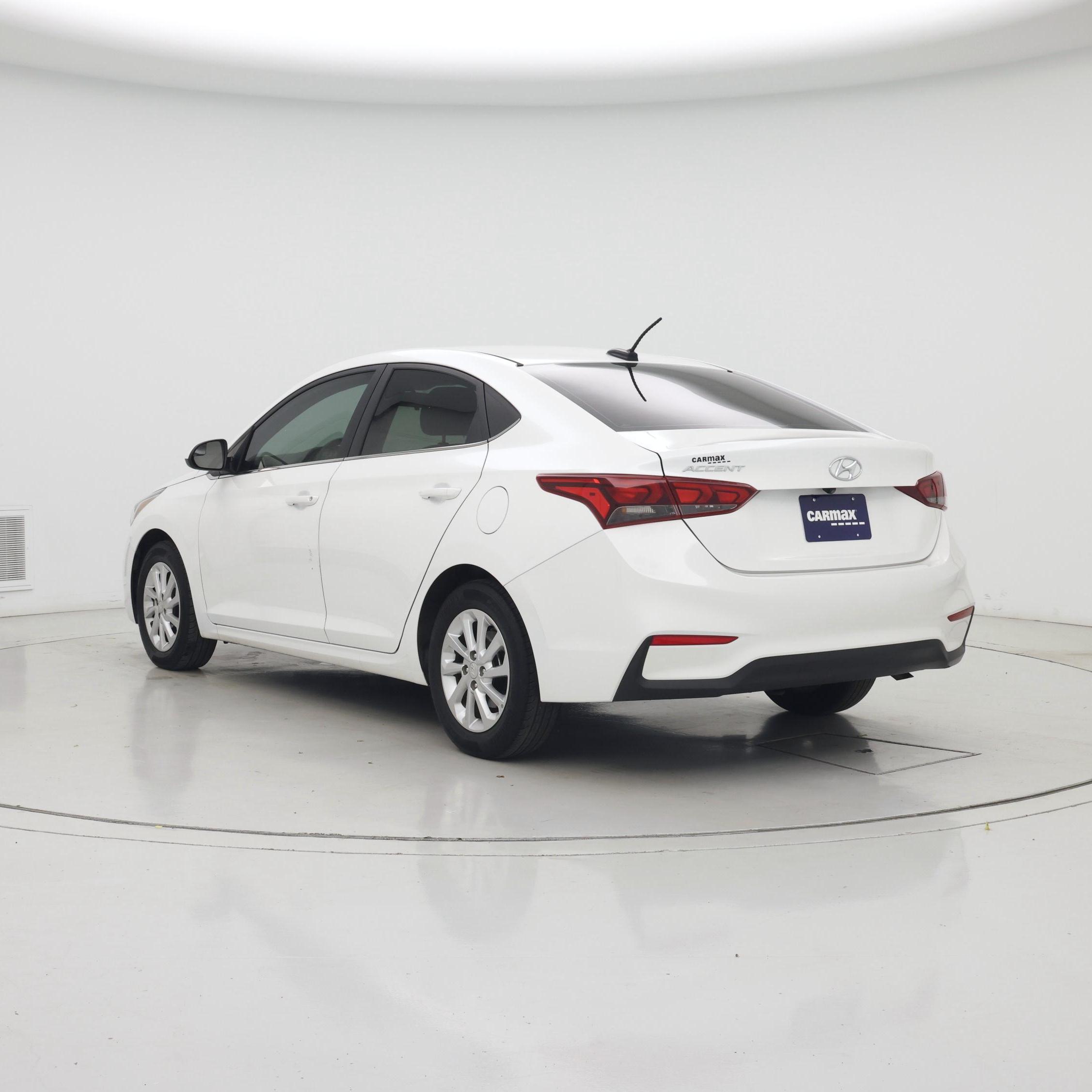Thumbnail: 2021 Hyundai Accent - 2
