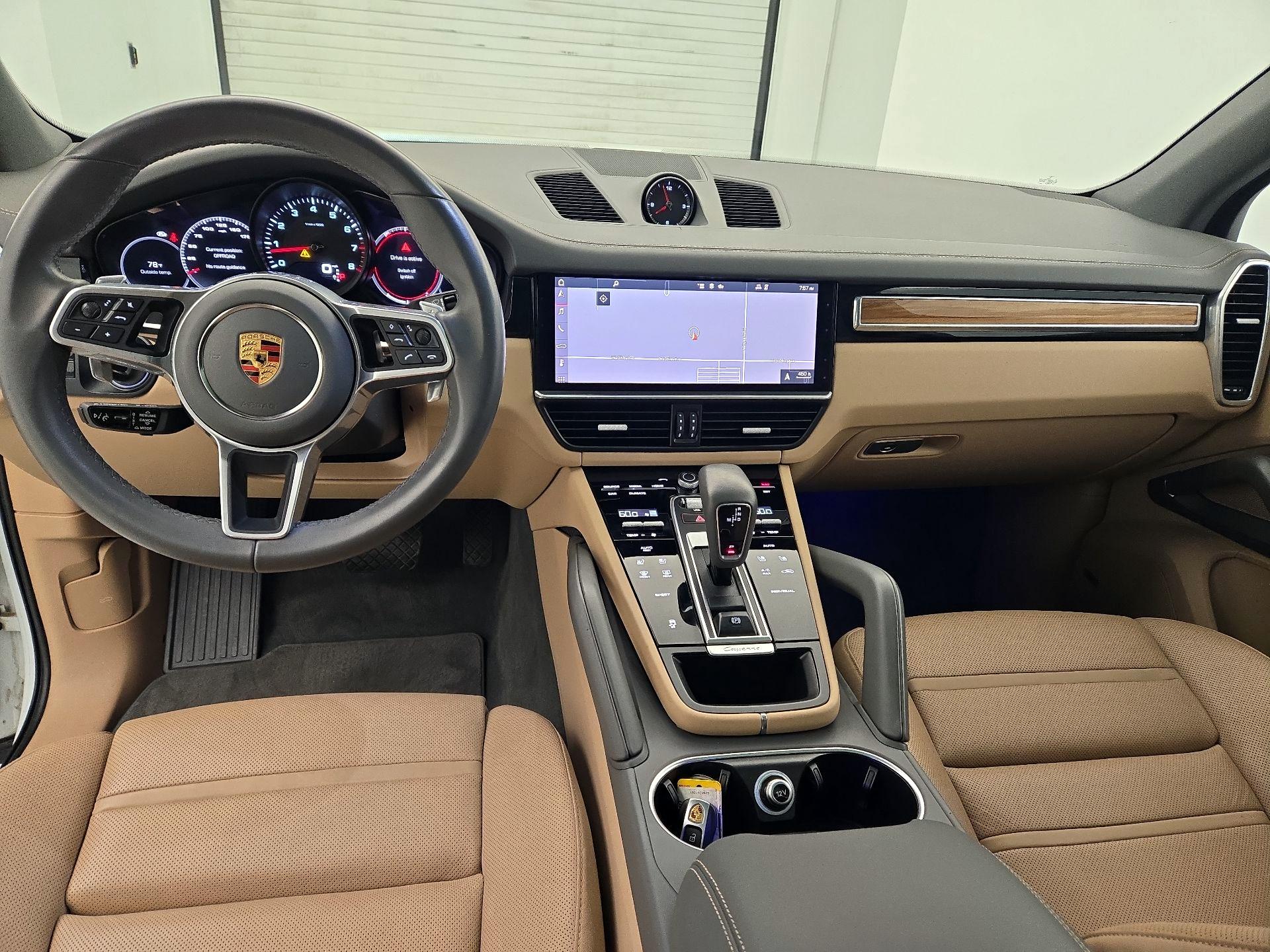 Thumbnail: 2021 Porsche Cayenne - 9