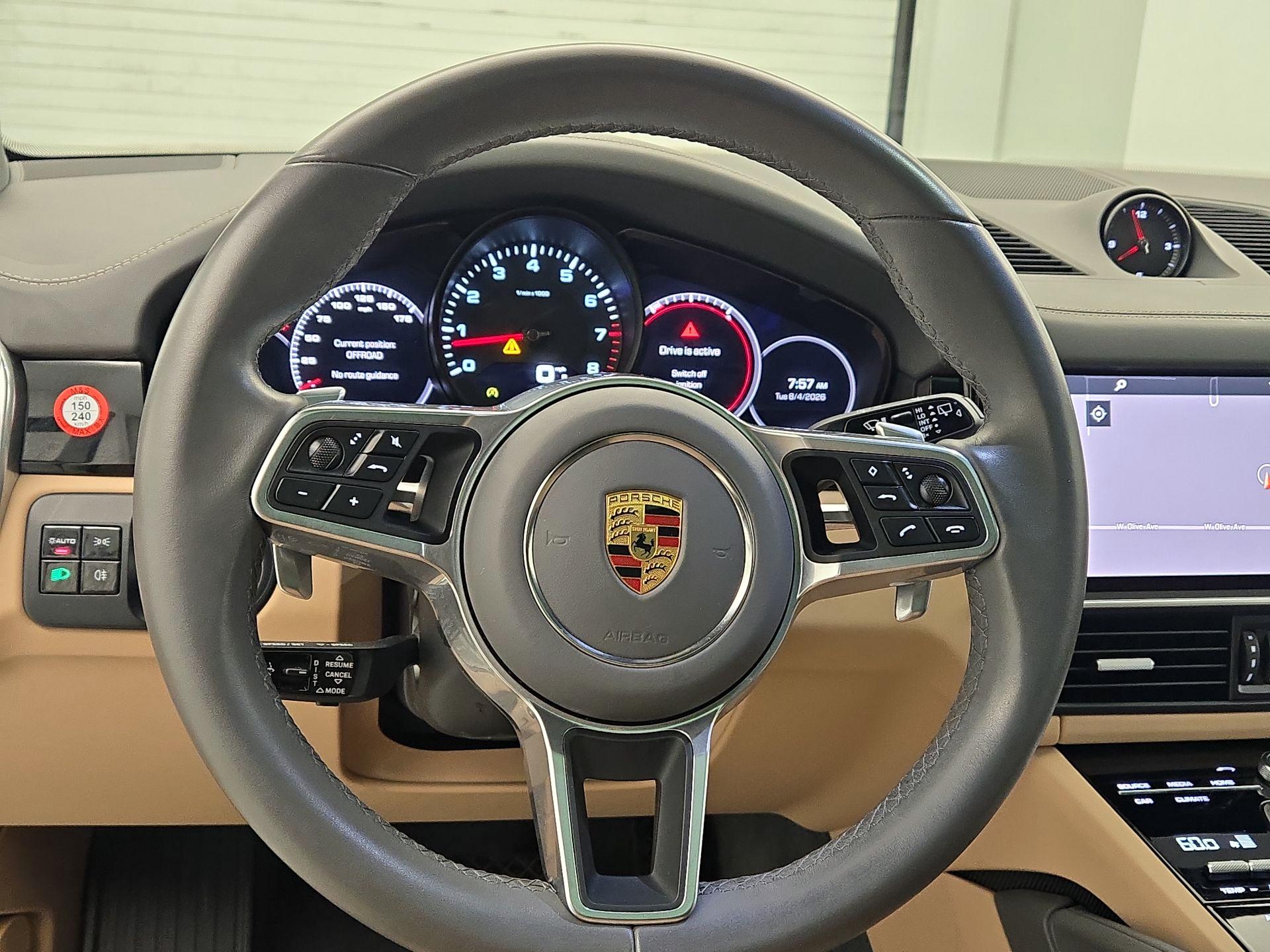 Thumbnail: 2021 Porsche Cayenne - 10