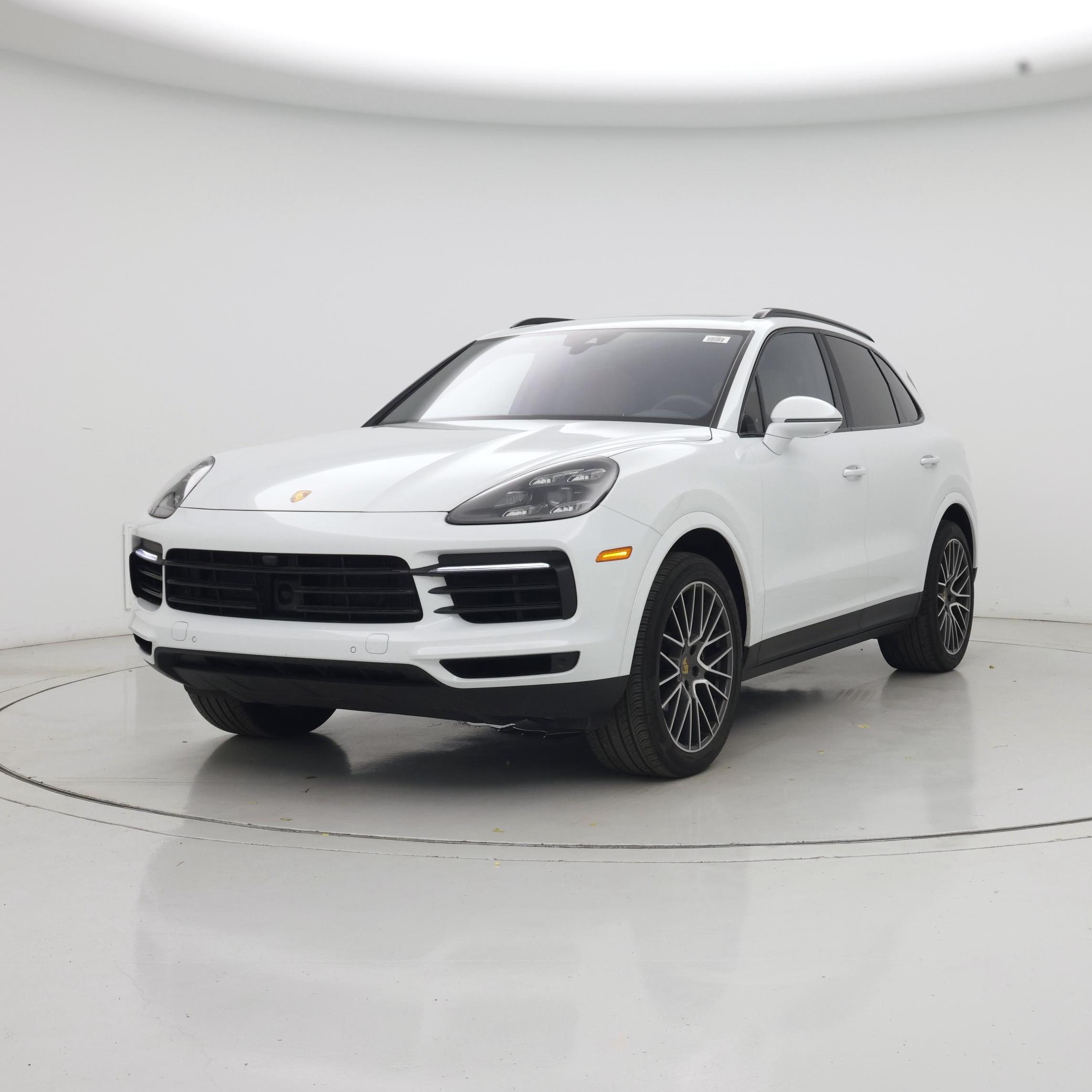 Thumbnail: 2021 Porsche Cayenne - 4
