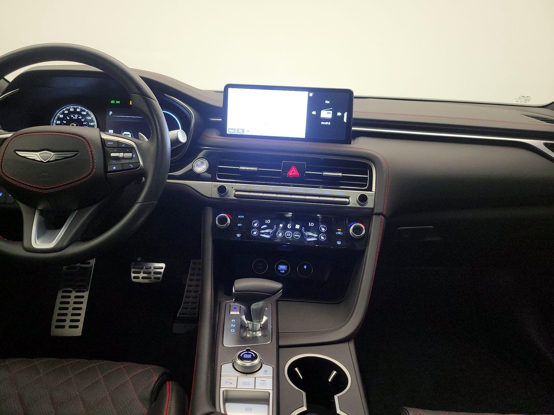 Thumbnail: 2025 Genesis G70 - 9