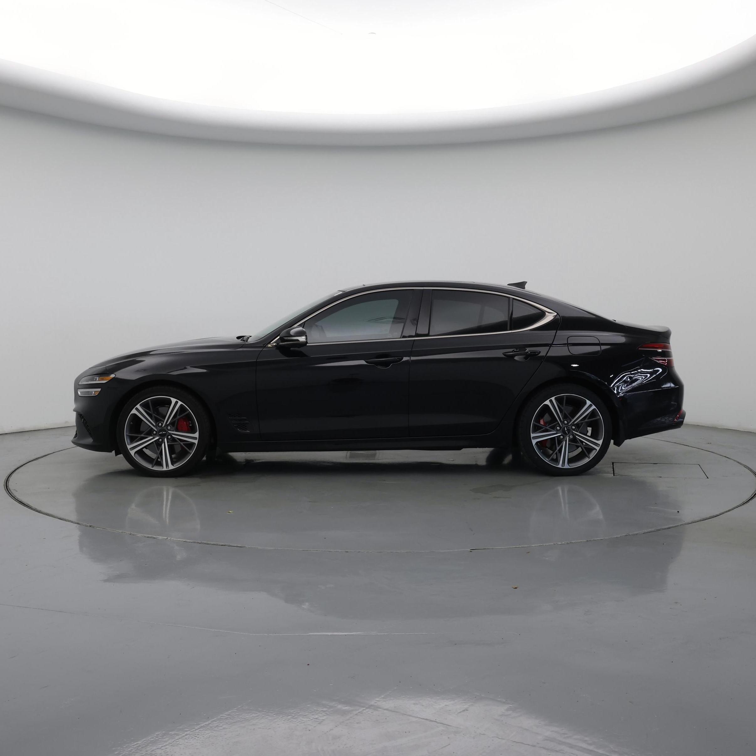 Thumbnail: 2025 Genesis G70 - 3