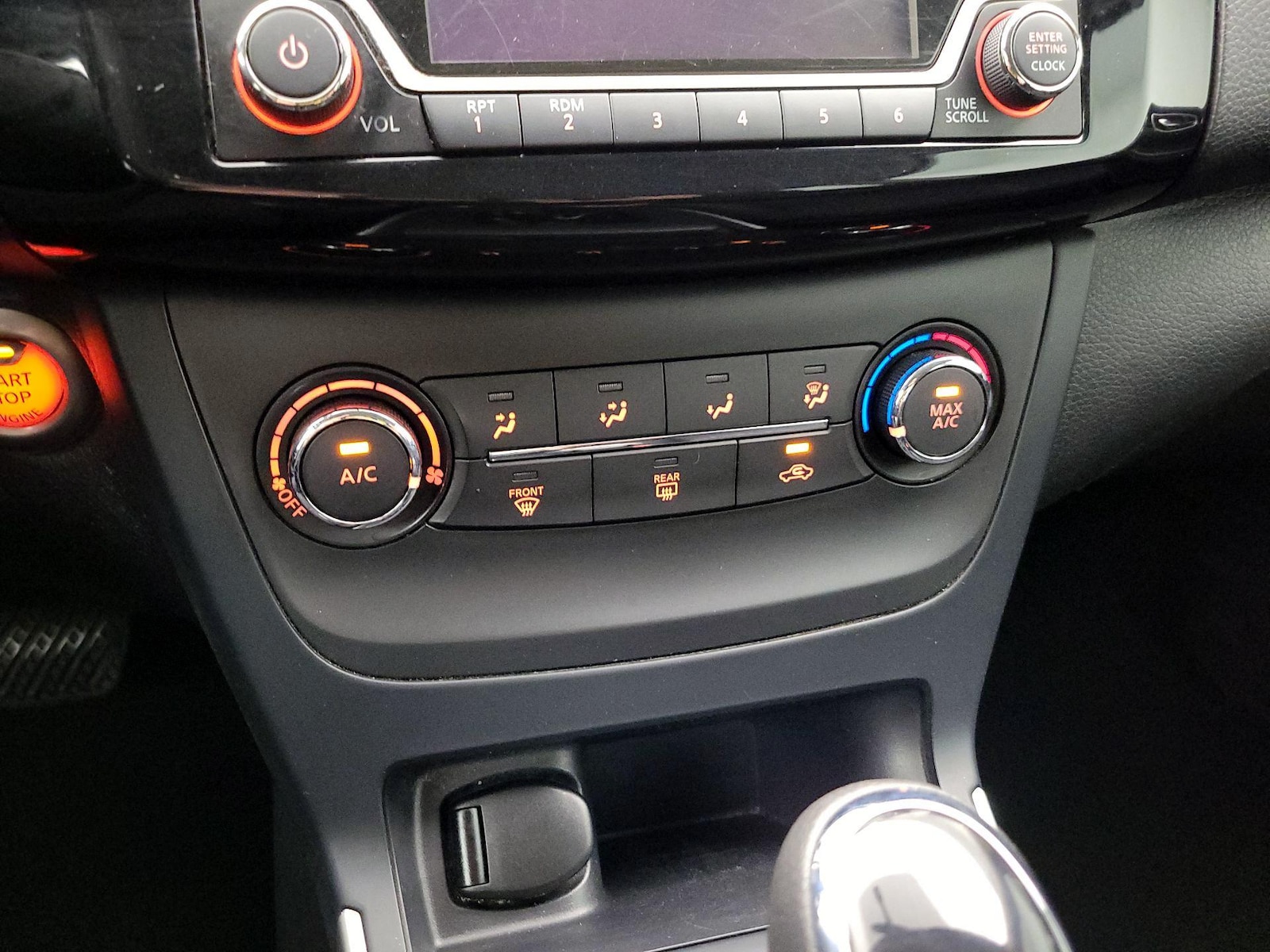 2017 Nissan Sentra SV - Photo 17
