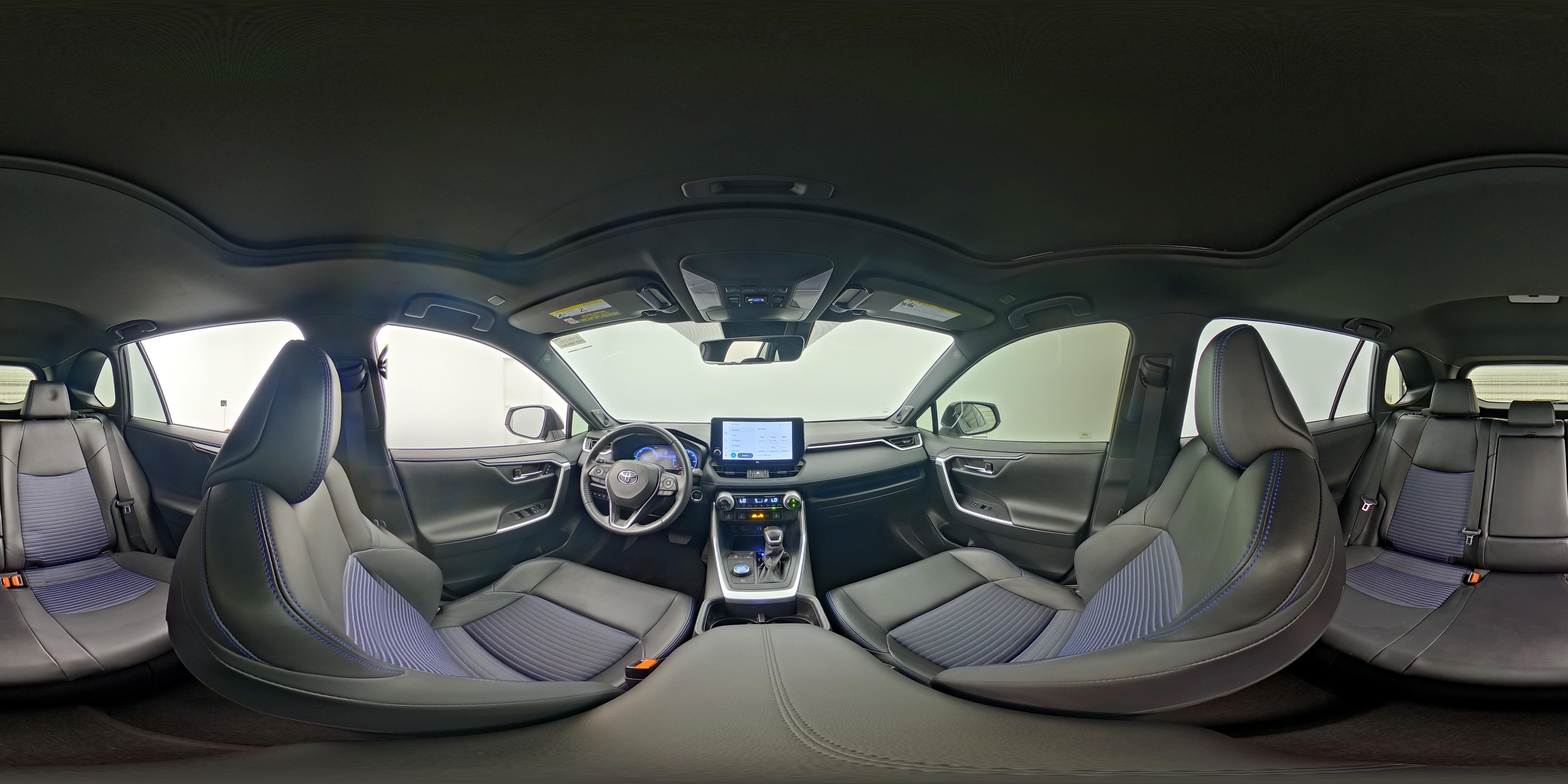 2024 Toyota RAV4 XSE - Photo 25