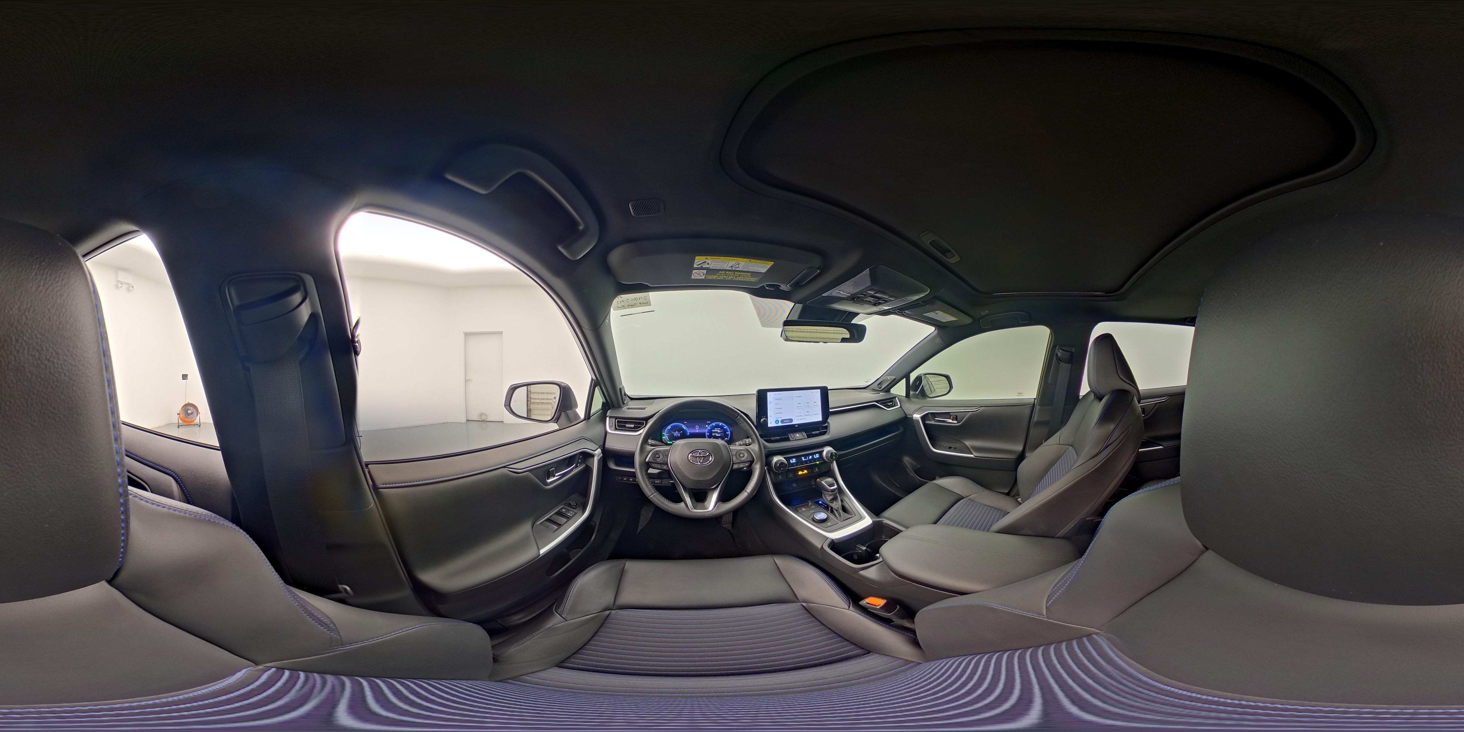 2024 Toyota RAV4 XSE - Photo 27