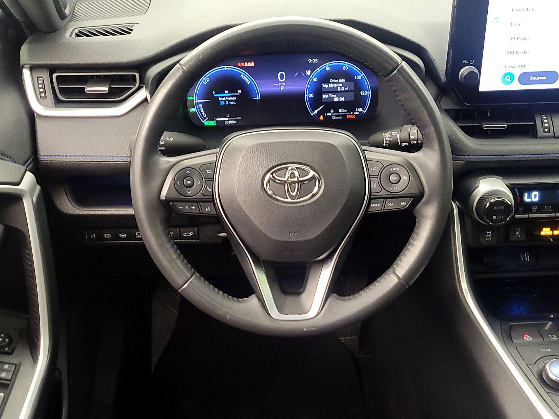 Thumbnail: 2024 Toyota RAV4 - 10