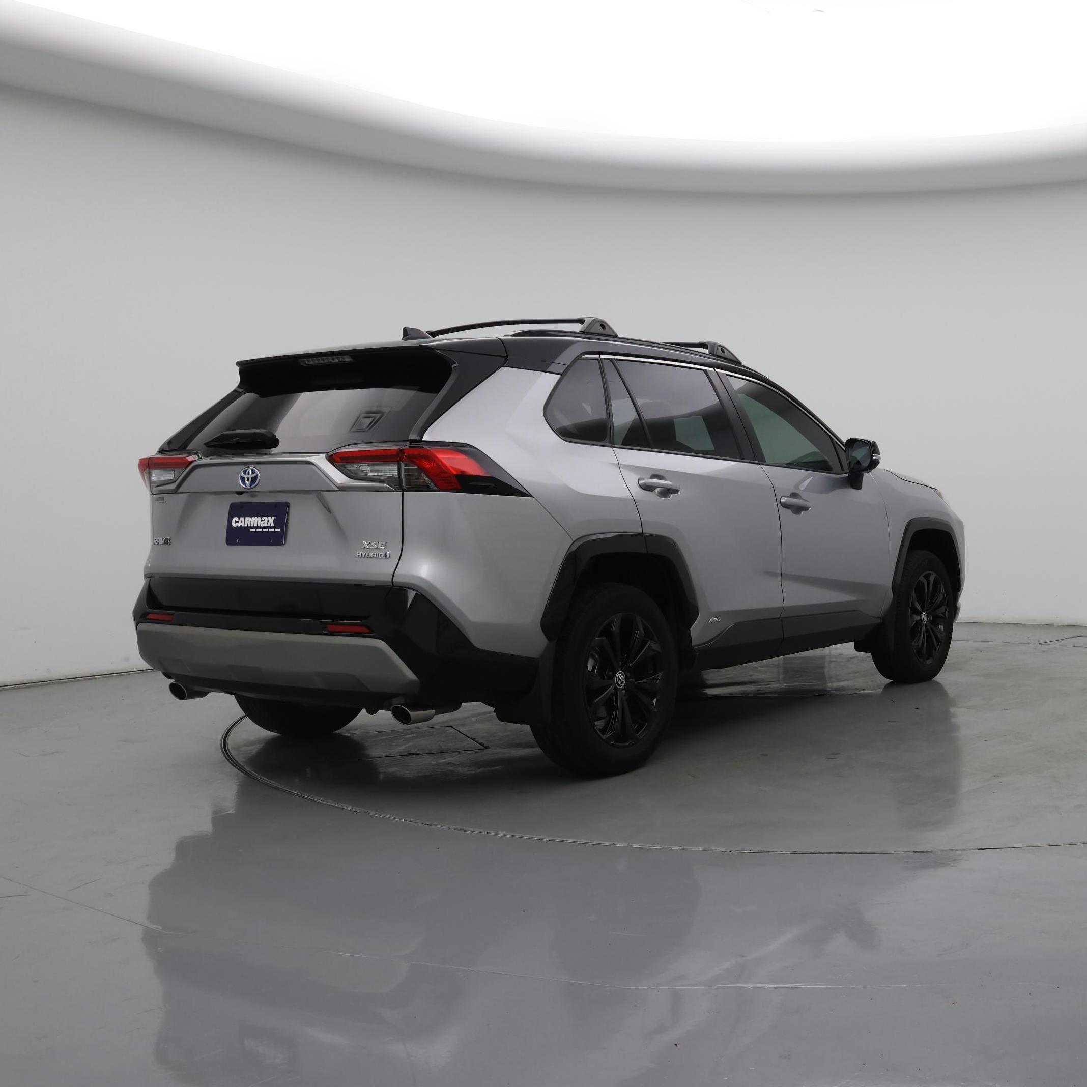 Thumbnail: 2024 Toyota RAV4 - 8