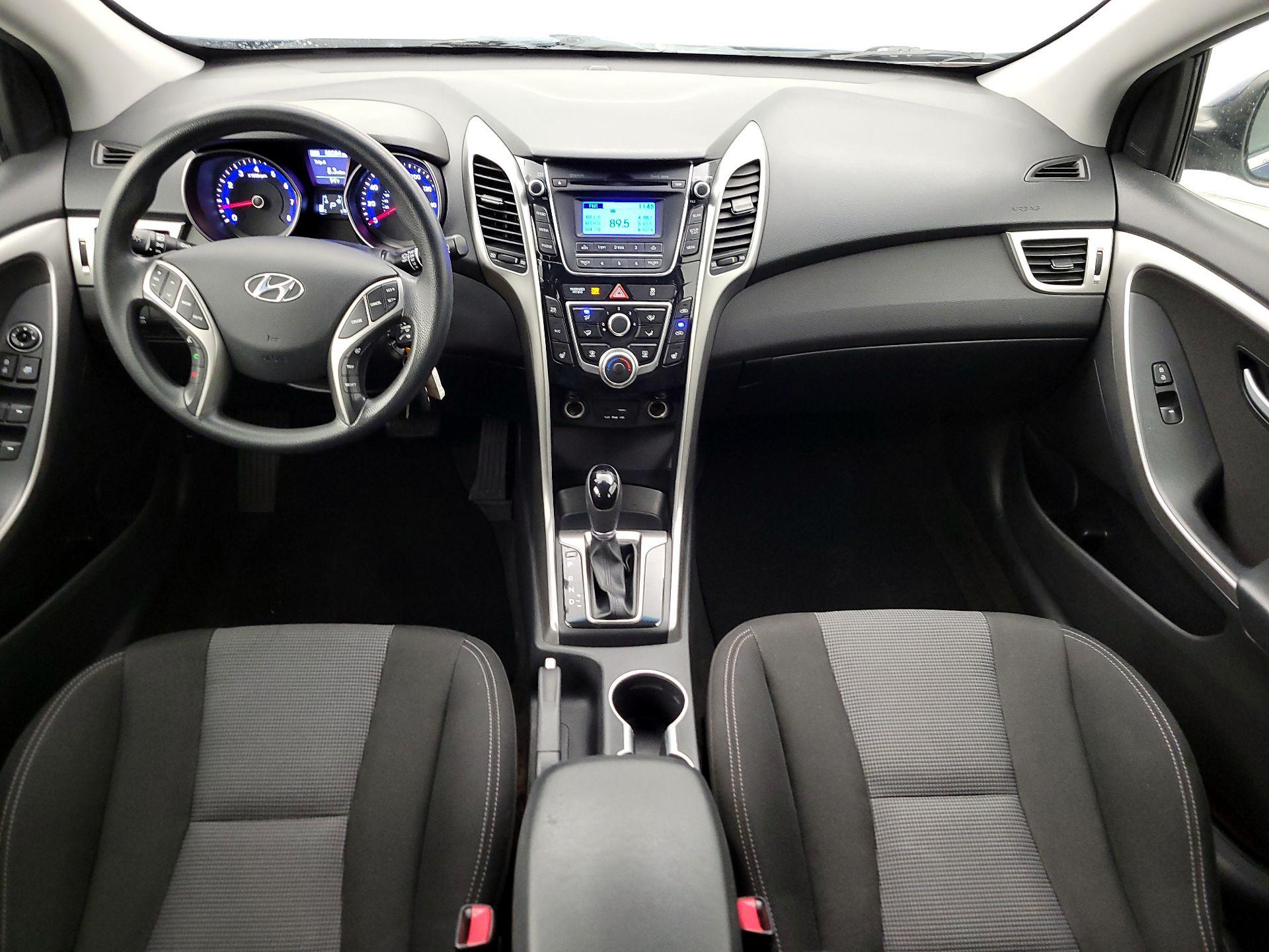 Thumbnail: 2016 Hyundai Elantra - 9